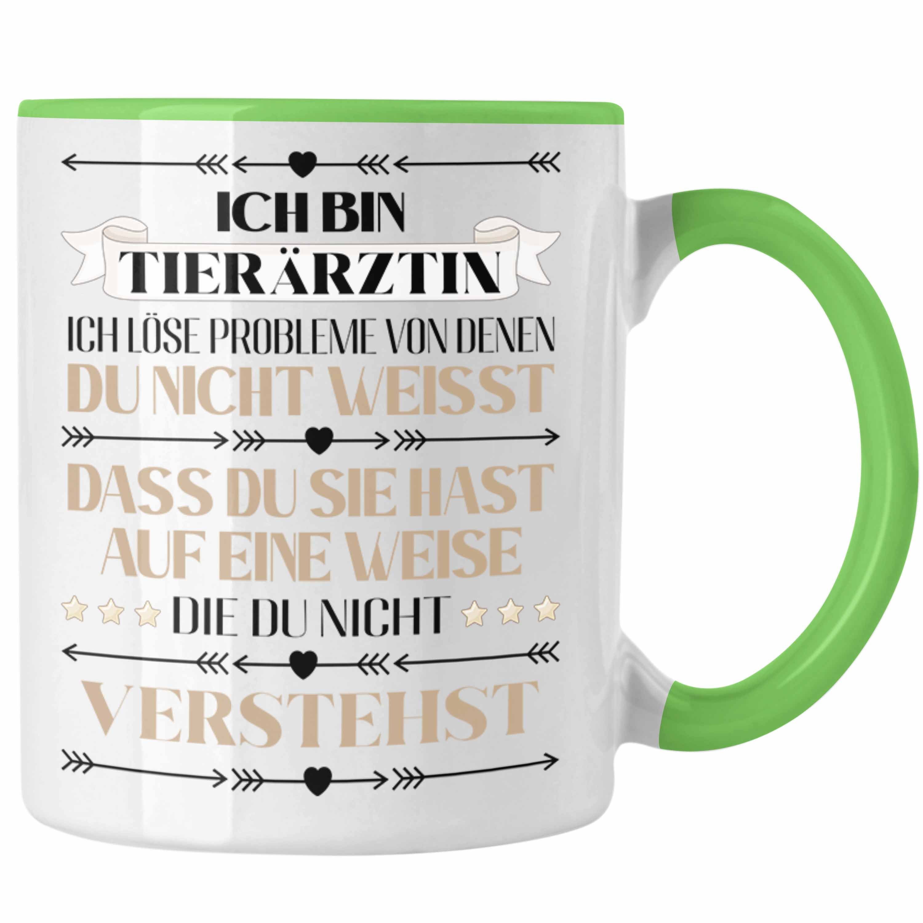 Trendation Tasse Trendation - Tierärztin Geschenk Lustiger Spruch Geschenkidee Kaffeebecher Grün