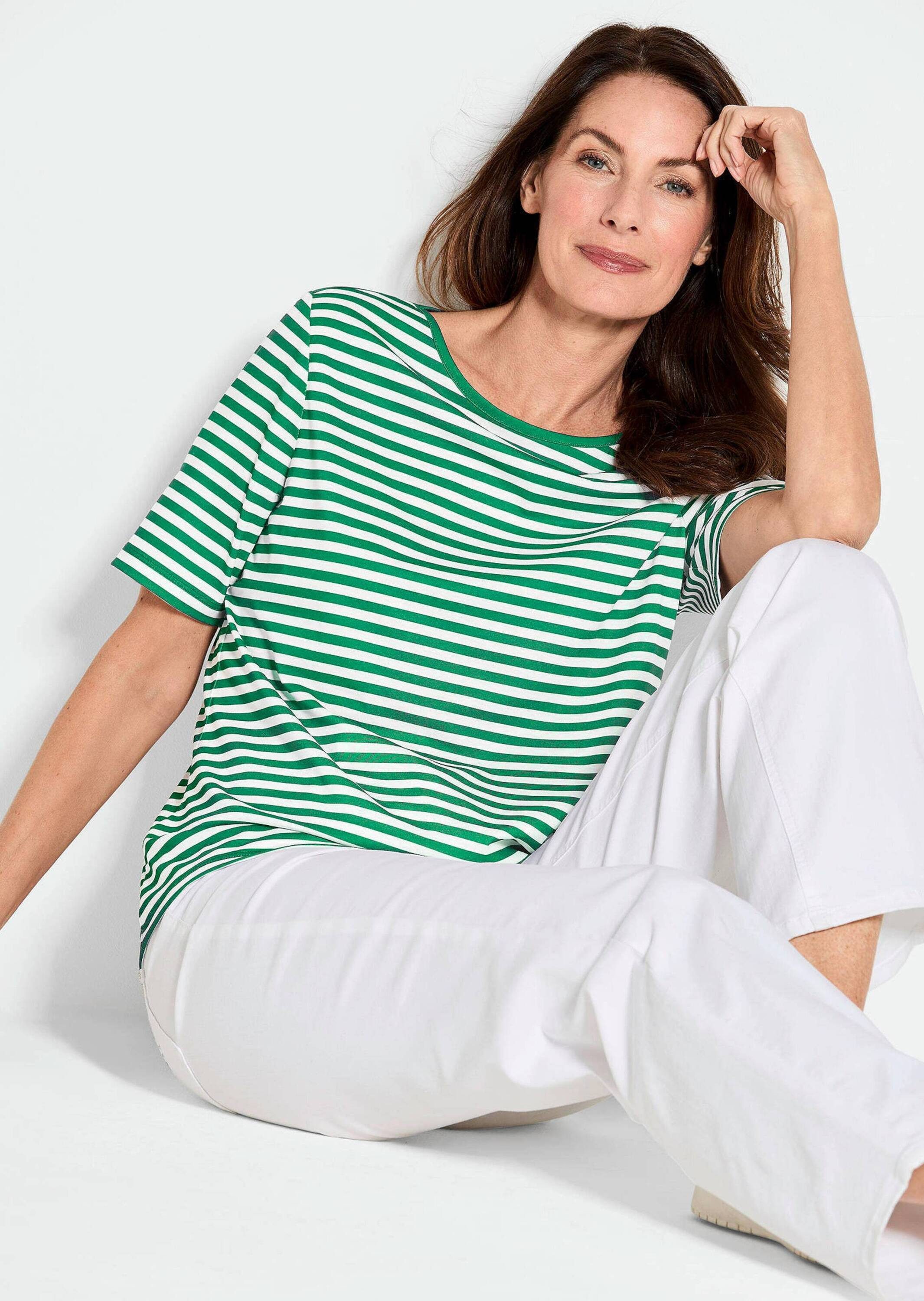 GOLDNER T-Shirt Kurzgröße: Stilvolles Streifenshirt für Damen Basicshirt mit U-Boot-Ausschnitt, Streifenmuster, aus Jersey