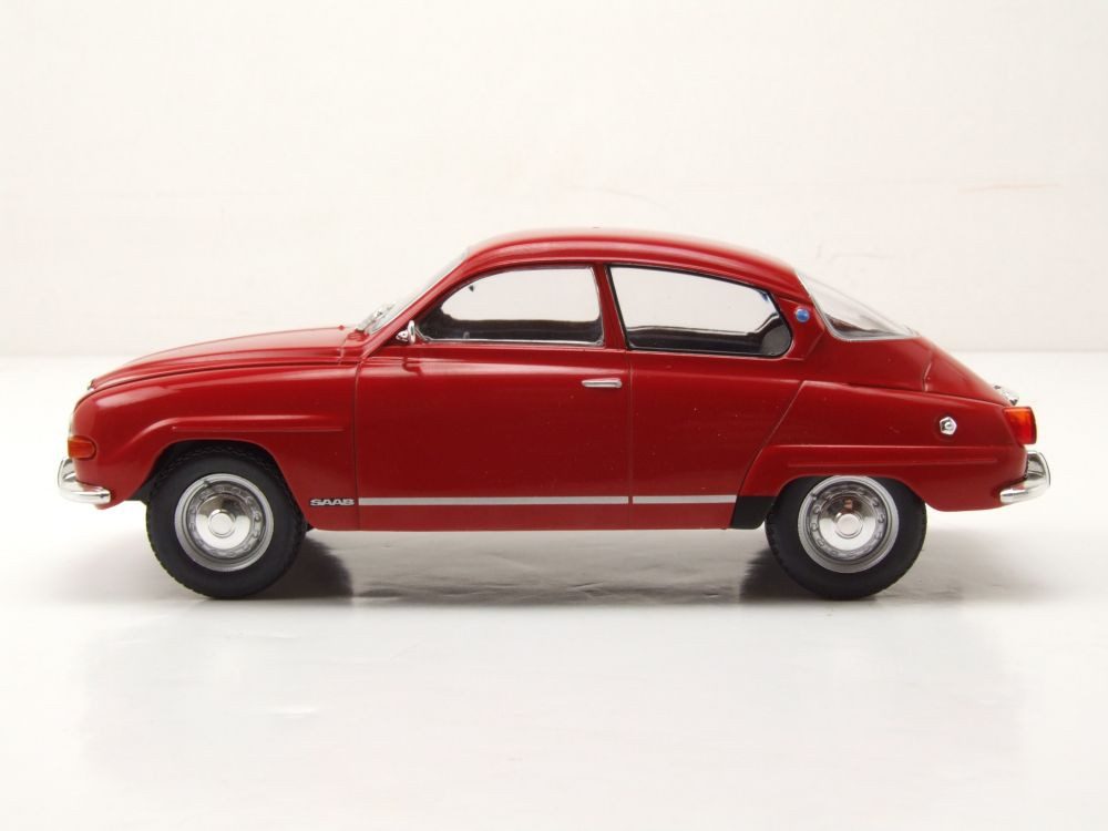 Whitebox Modellauto Saab 96 V4 1970 rot, Maßstab 1:24