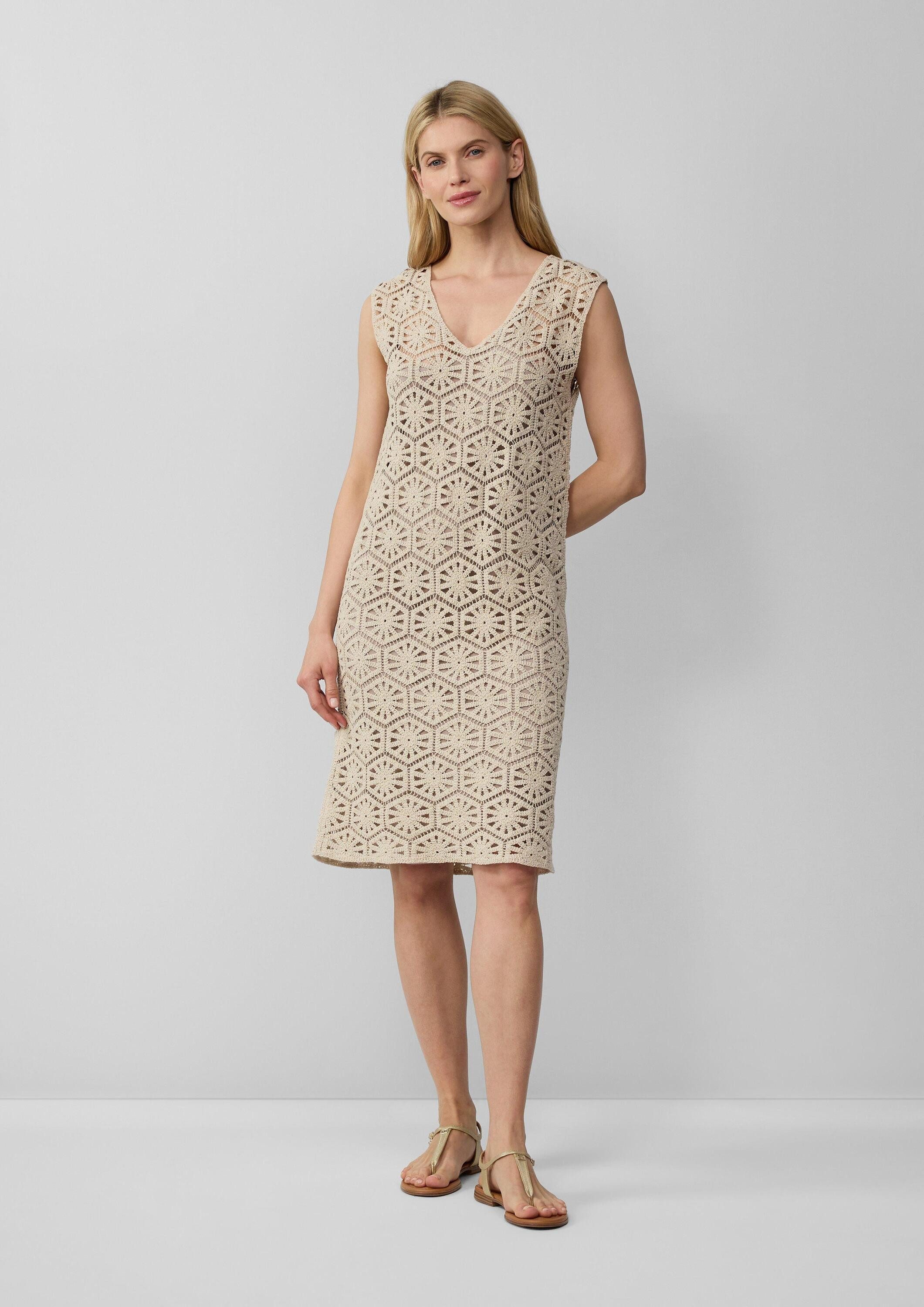 s.Oliver Minikleid Kleid Kleid aus Häkelspitze mit V-Ausschnitt und Unterkleid