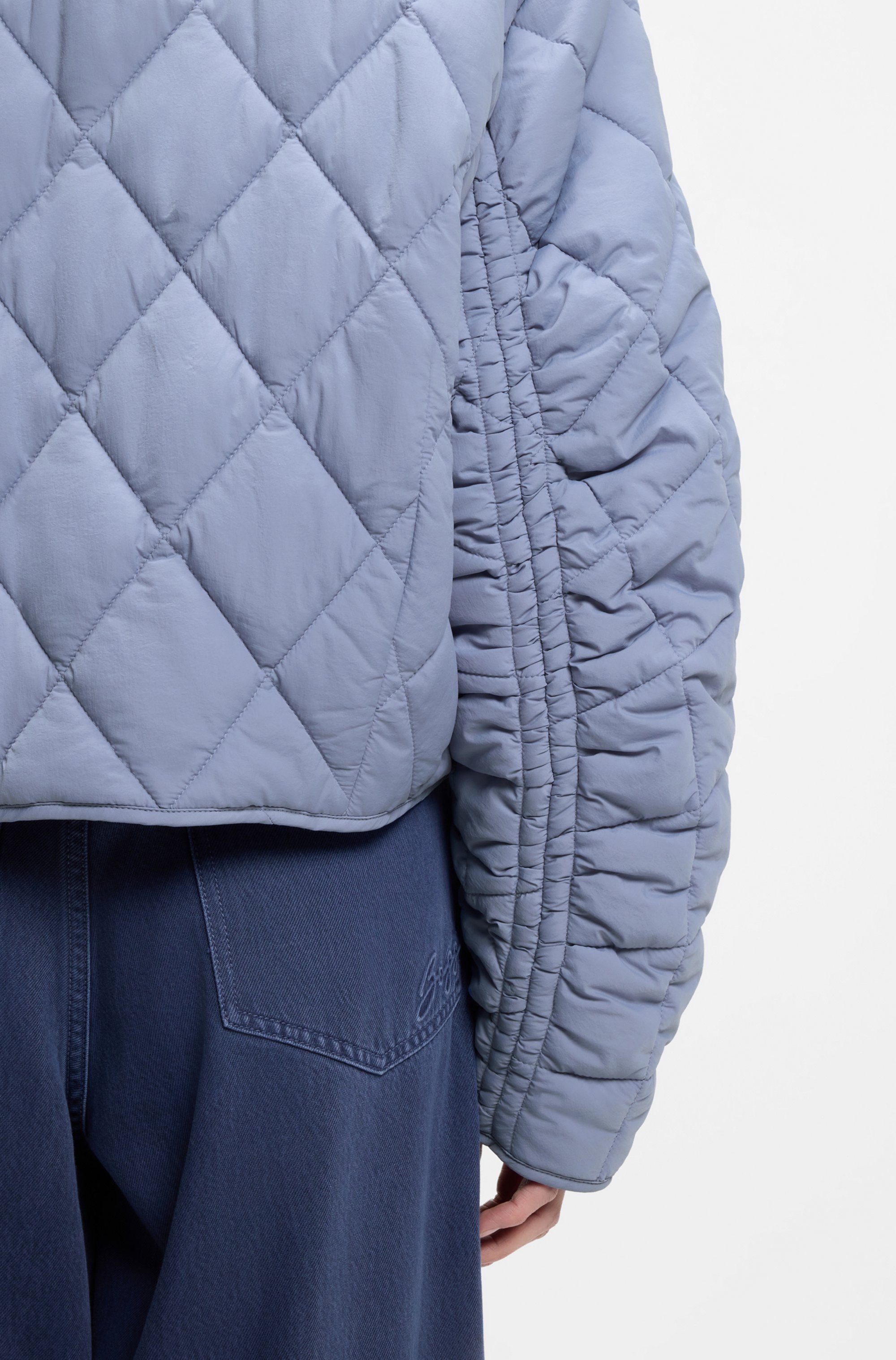 BOSS ORANGE Steppjacke Paressa Premium Damenmode Übergangsjacke mit Raffung an den Ärmeln – Bild 5 von 5