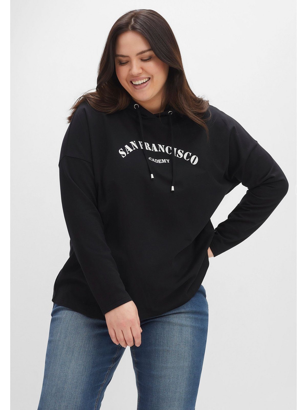 Sheego Kapuzensweatshirt Große Größen mit Frontdruck, in A-Linie schwarz