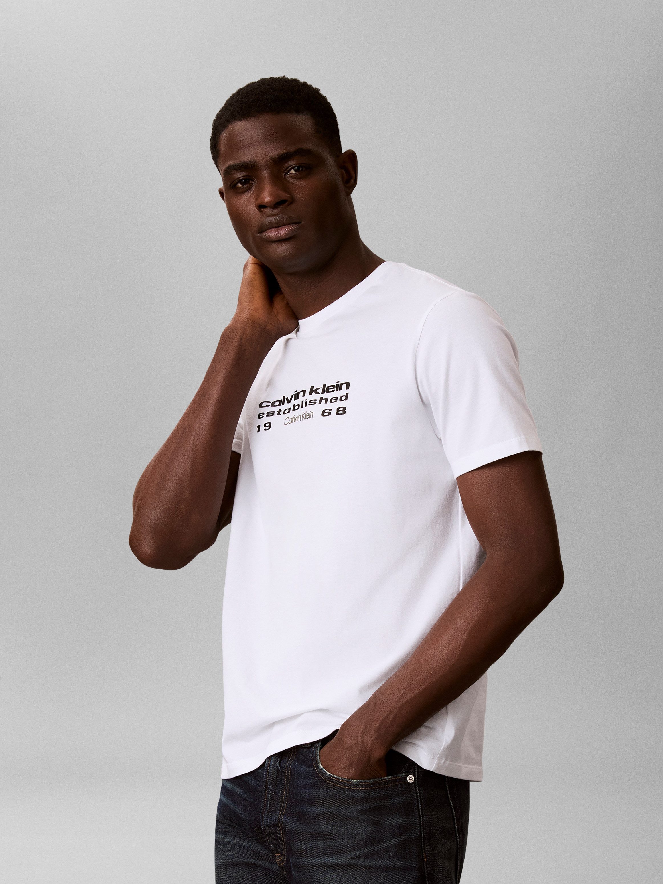 Calvin Klein Jeans T-Shirt CALVIN KLEIN FUTUR Regular fit mit Rundhalsausschnitt