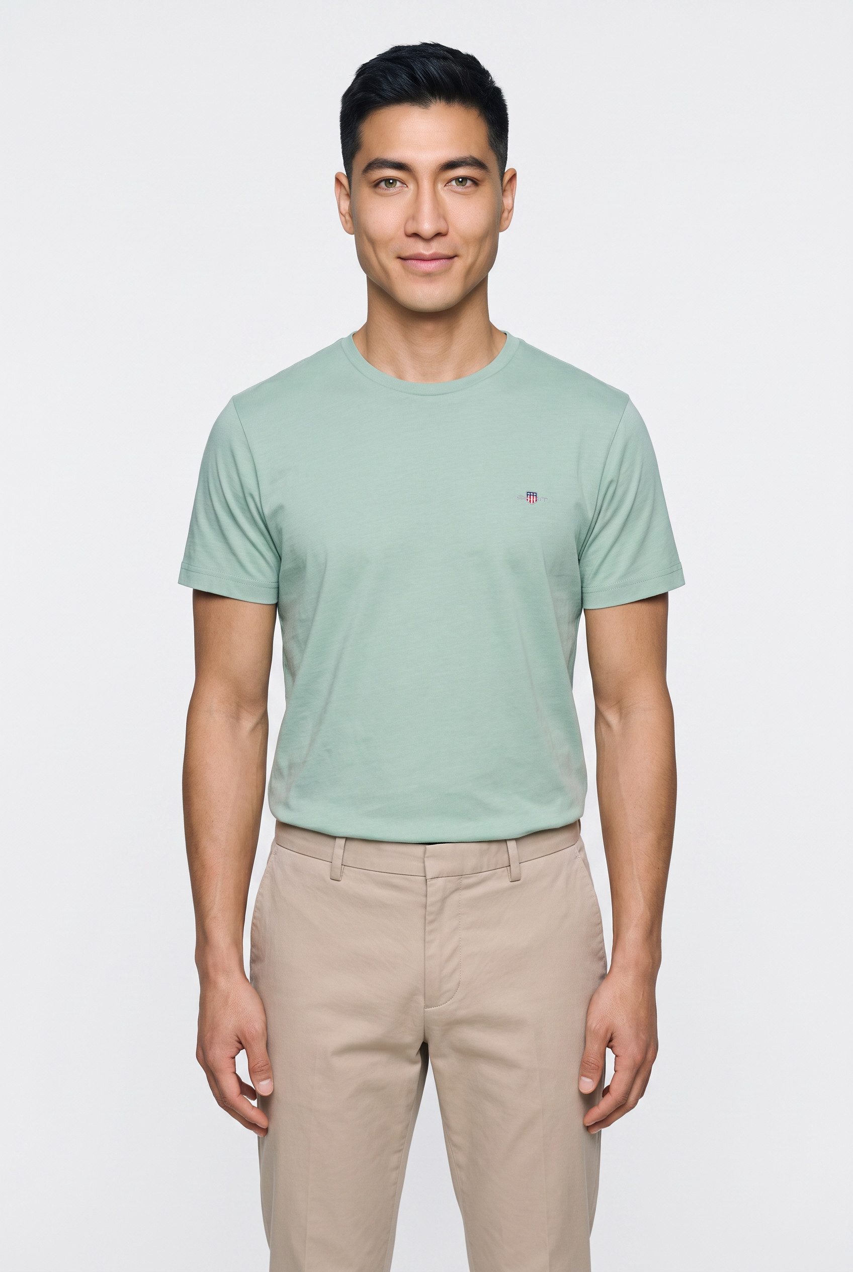 Gant T-Shirt SLIM SHIELD SS T-SHIRT mit Logostickerei auf der Brust