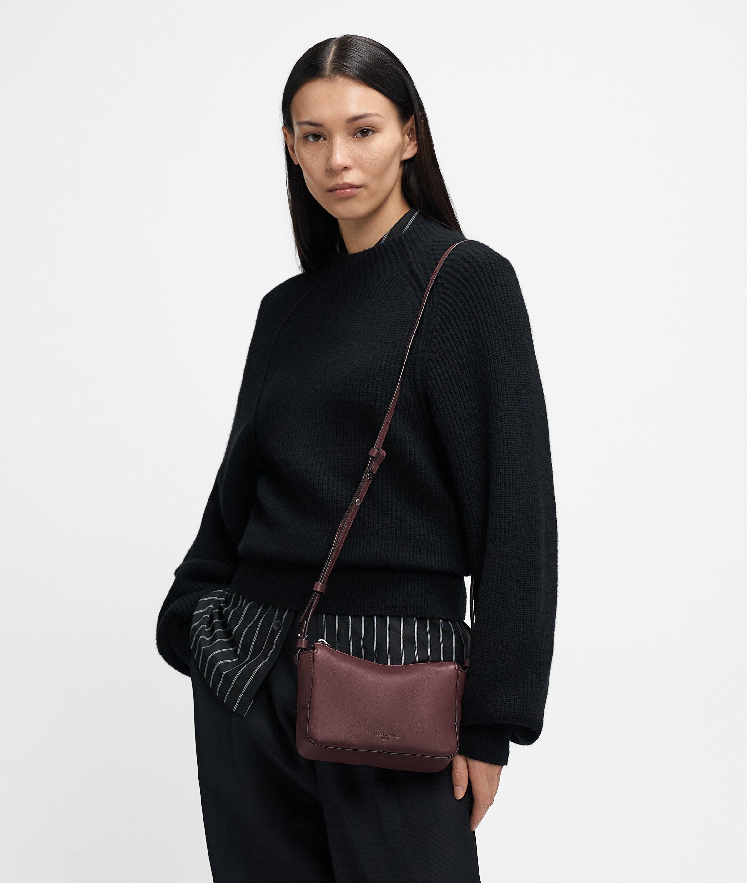 Liebeskind Berlin Umhängetasche Sky II Crossbody XS, Kleine Umhängetasche aus Leder