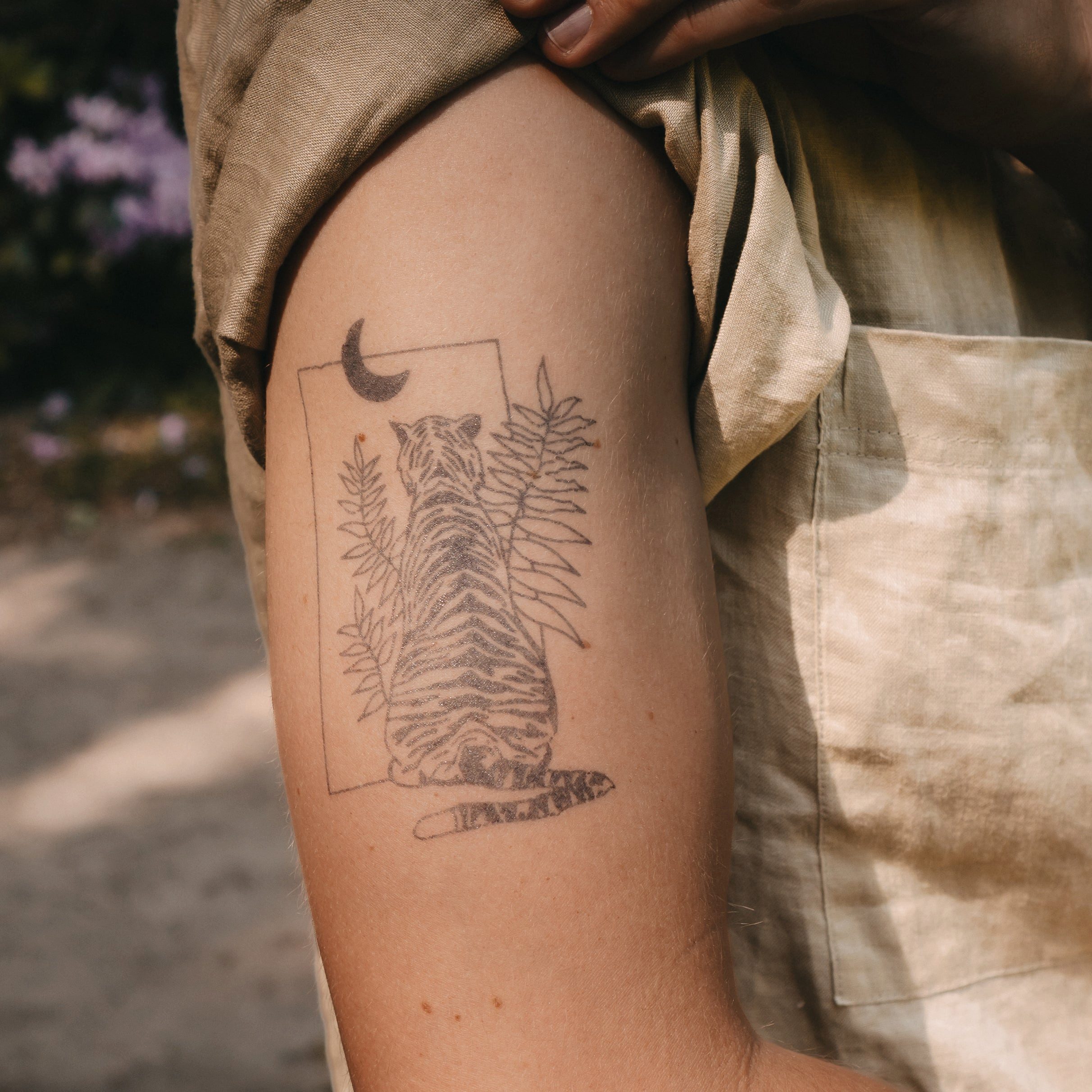 Inkster Schmuck-Tattoo Tiger im Rechteck Tattoo, wasserfestes temporäres Tattoo, 2 Wochen Halt