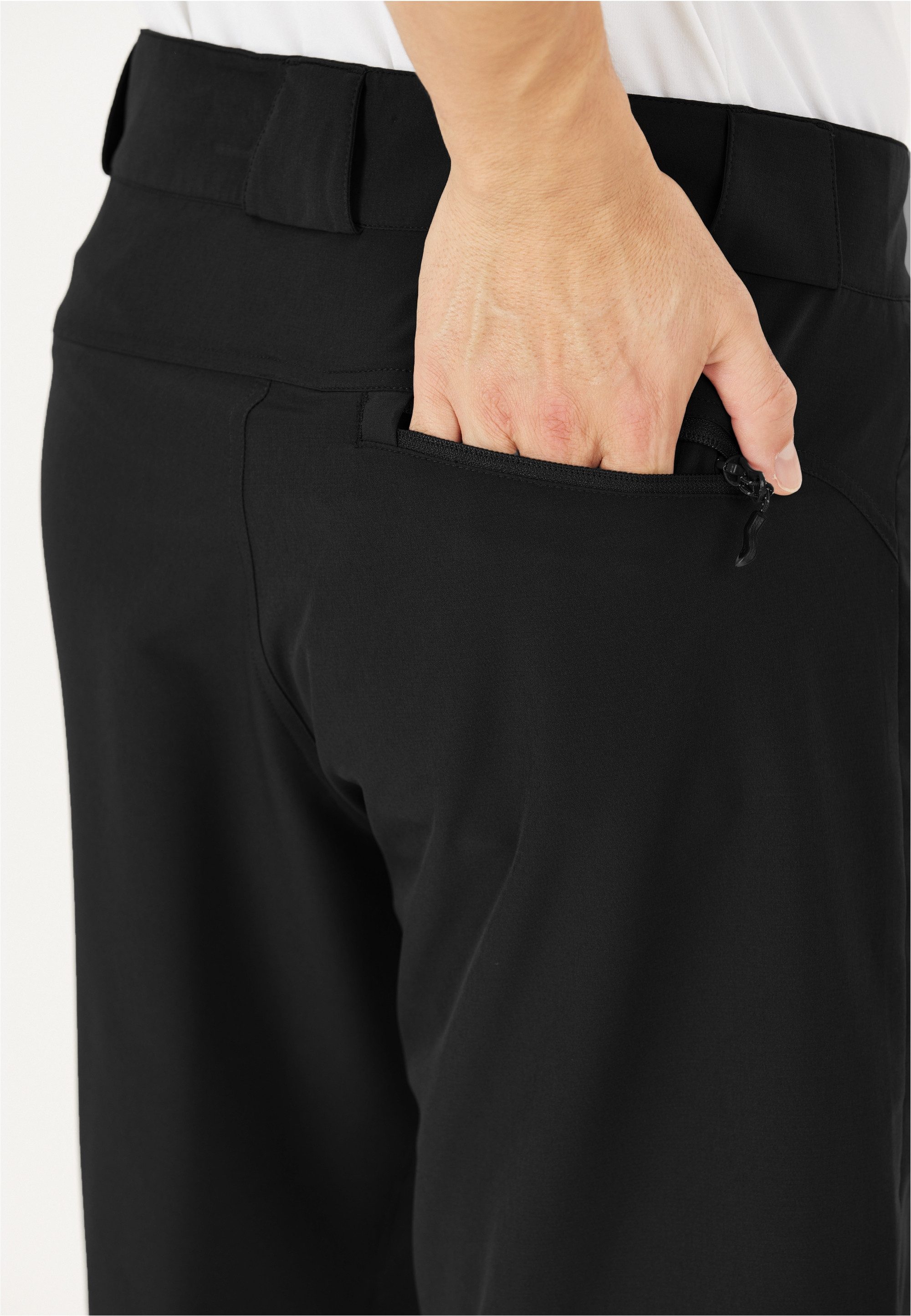WHISTLER Shorts Gerd in bequemer und dehnbarer Qualität