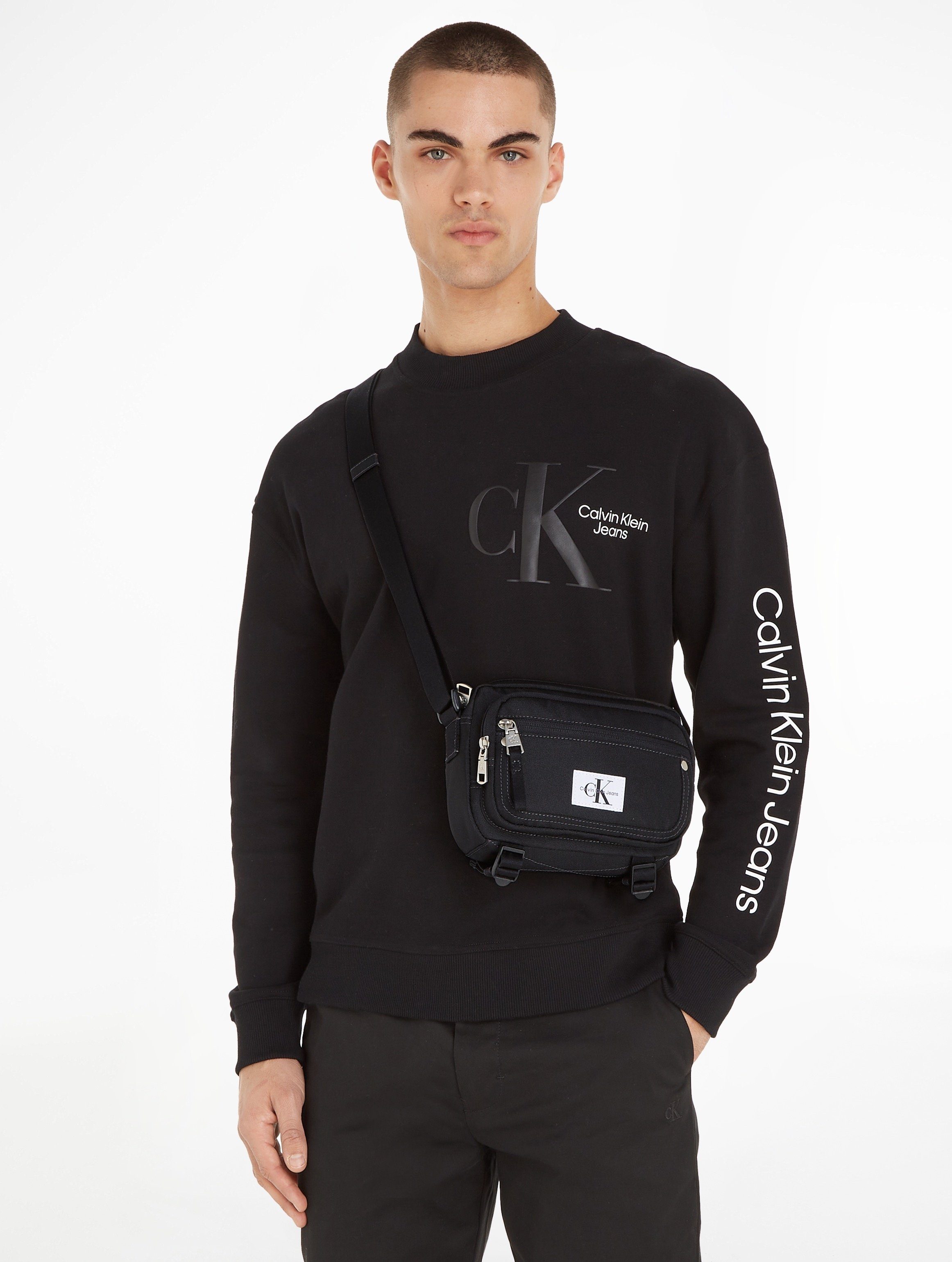 Calvin Klein Jeans praktischen SPORT schwarz Bag Mini im W, ESSENTIALS BAG21 Design CAMERA