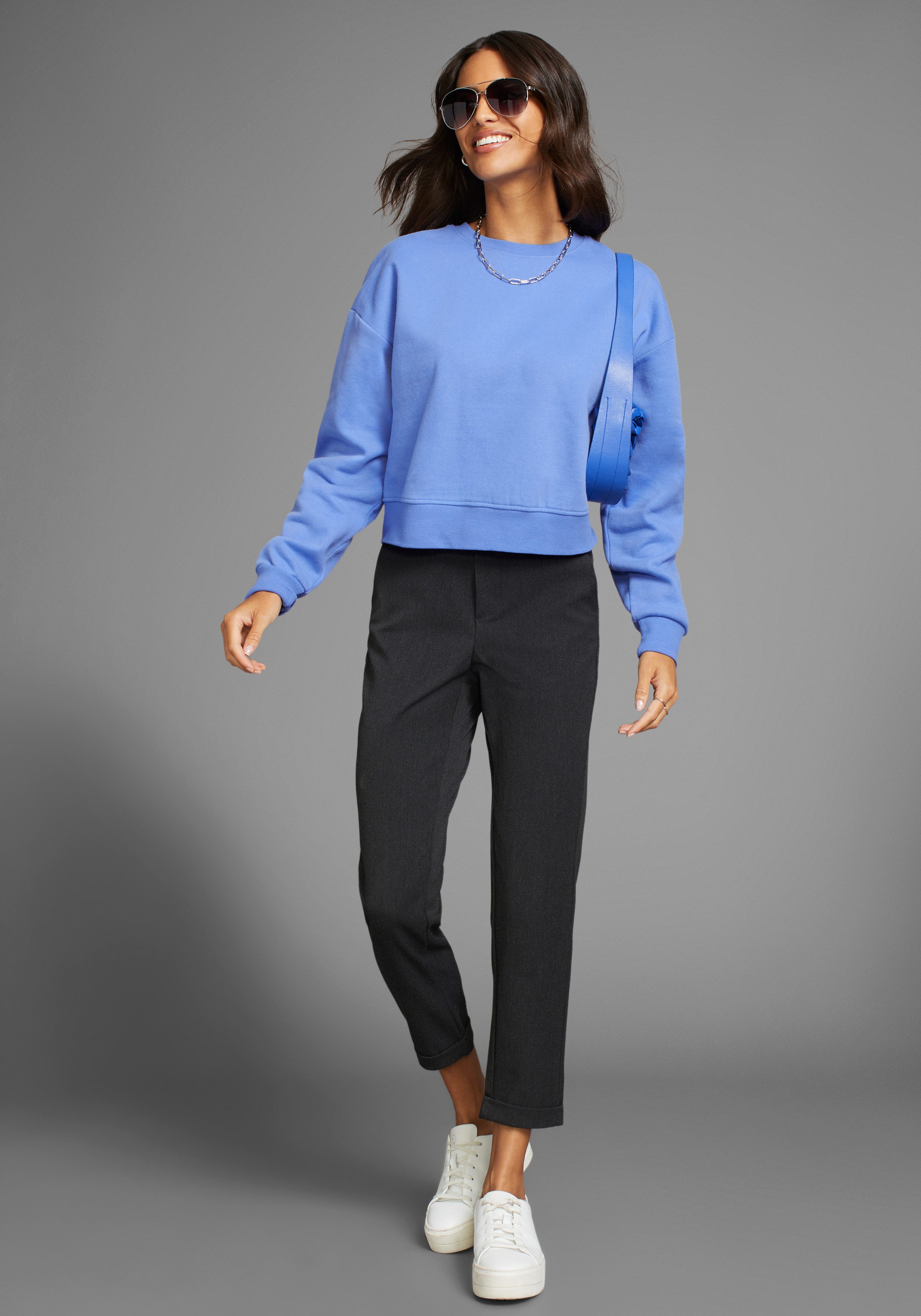 Laura Scott Sweatshirt (1-tlg) Cropped Form – Bild 5 von 5