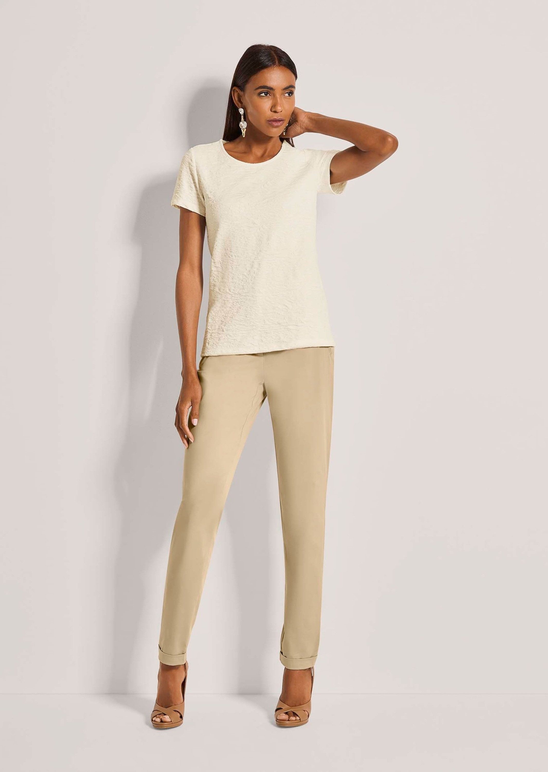 MADELEINE Kurzarmshirt Stylisches Blusenshirt mit Rundhals Leicht tailliertes Crash-Shirt, Kurzarm