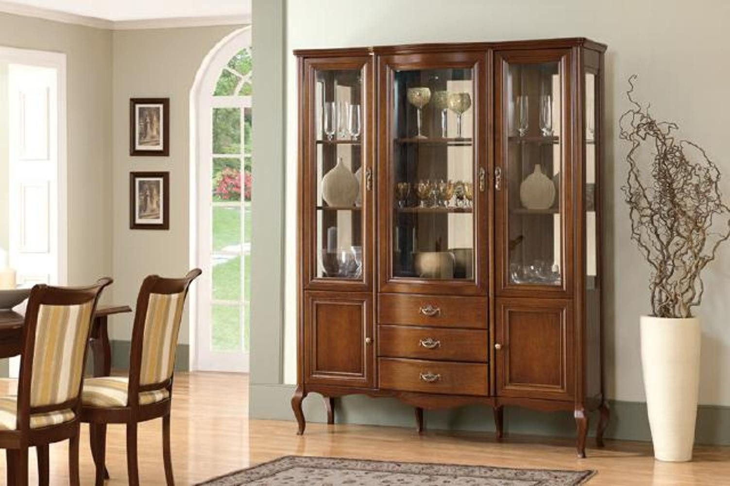 Xlmoebel Vitrine Klassischer italienischer Holz-Glas-Schrank mit elegantem Design (Vitrine) Hergestellt in Europa