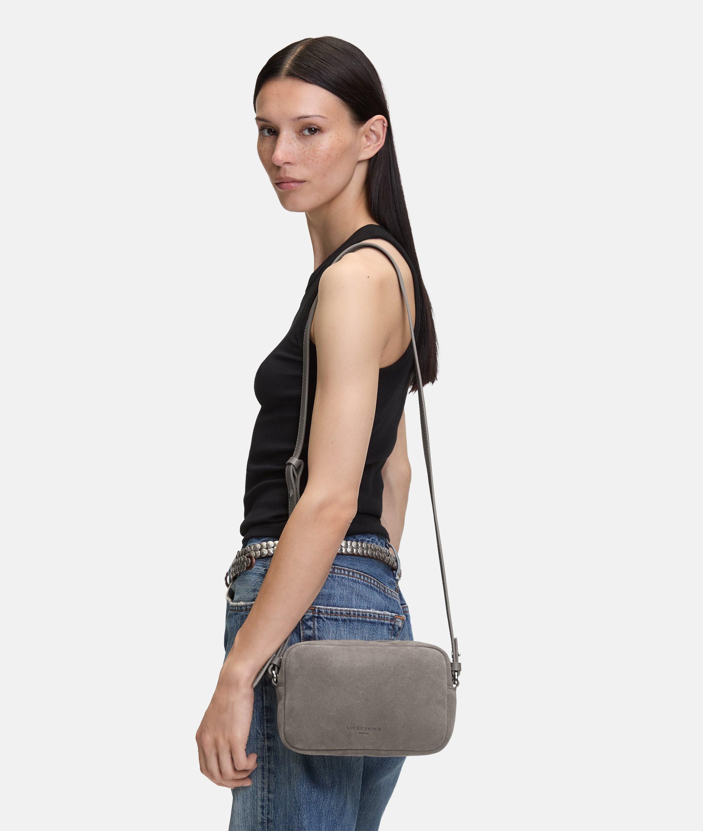 Liebeskind Berlin Umhängetasche Crossbody, Kleine Umhängetasche aus Veloursleder