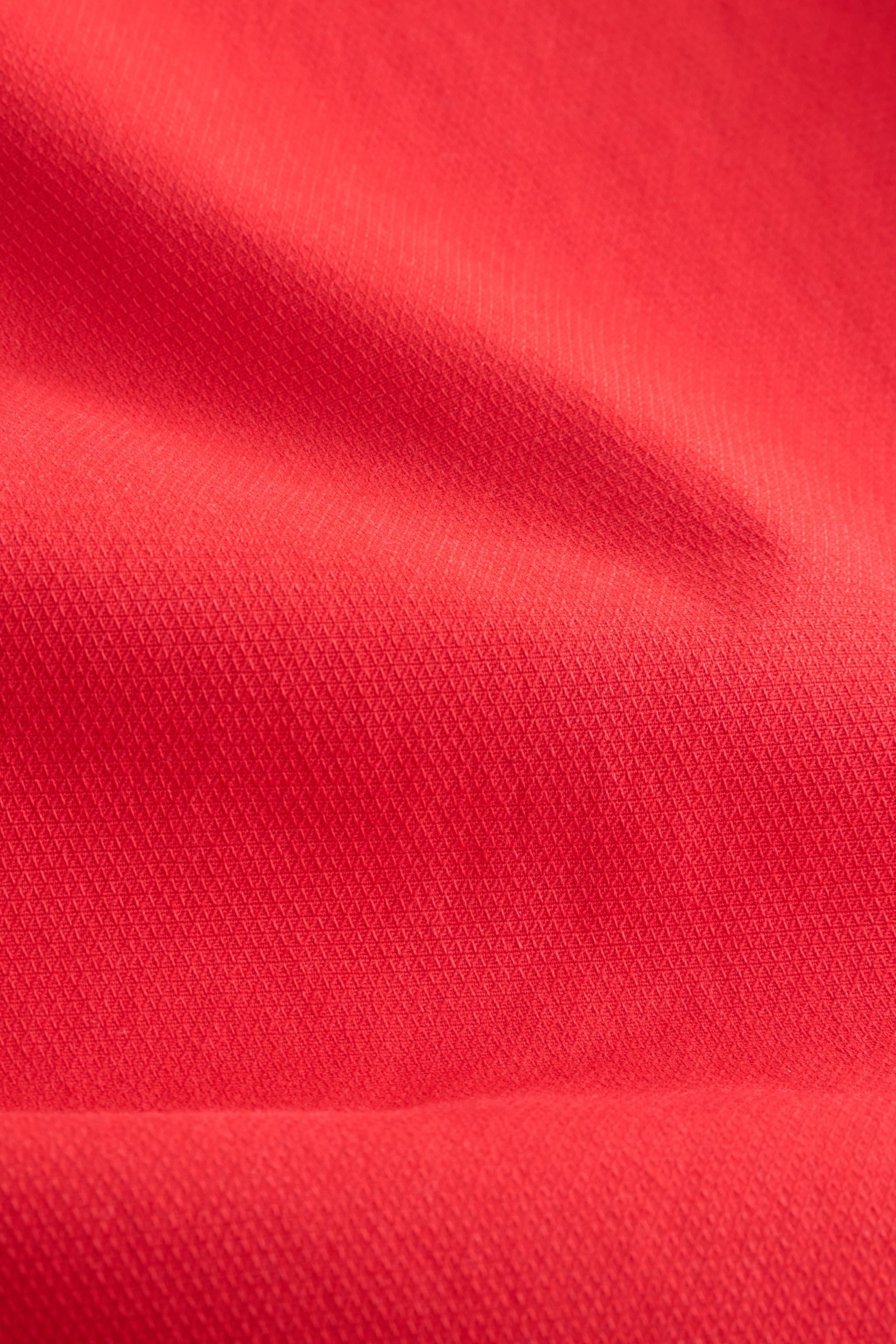 Next Chinohose Chinohose, gerades Bein, Seitenstreifen und Gürtel (1-tlg)