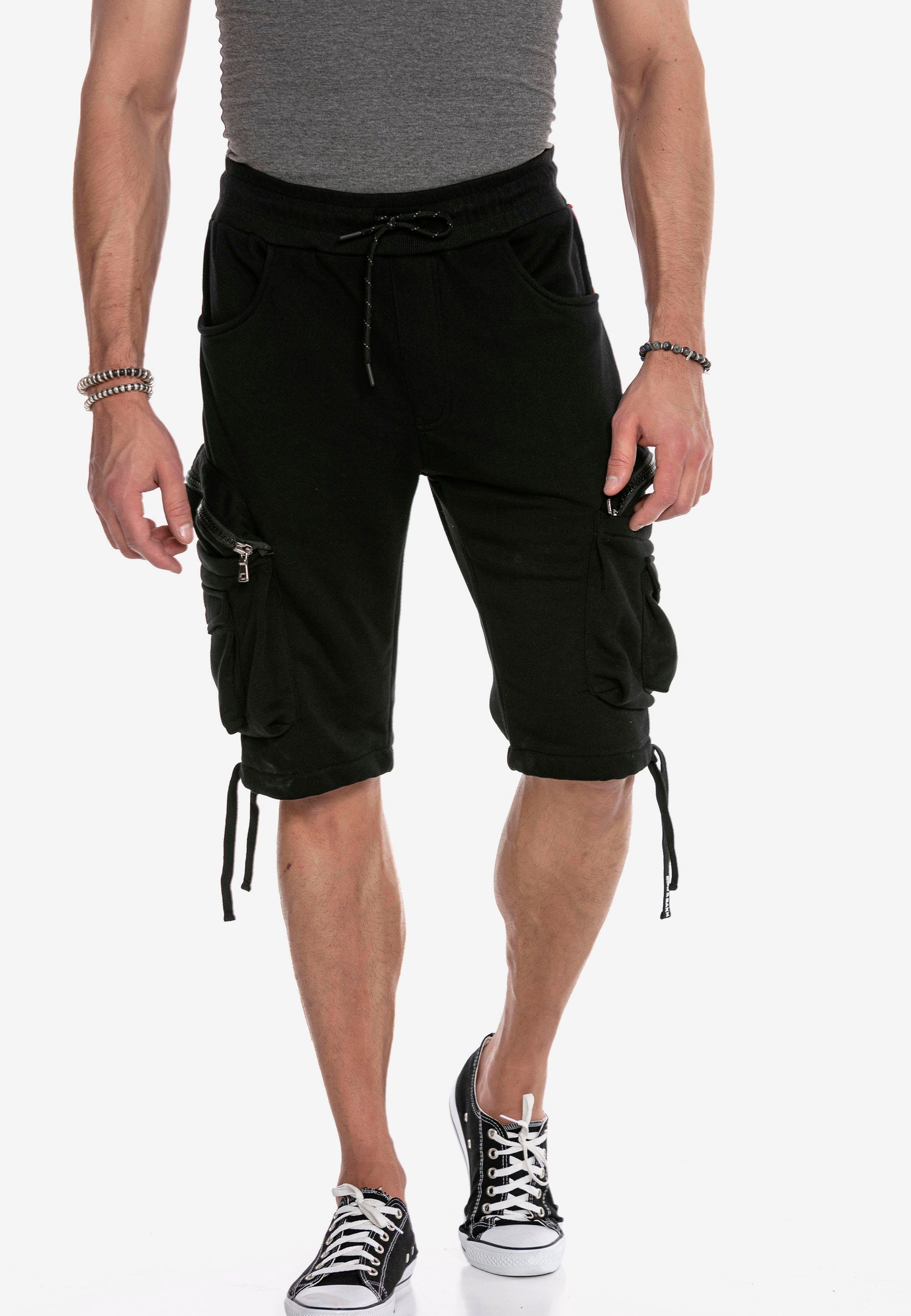 Online-Shop für Markenartikel Cipo & Baxx in sportlichem Shorts schwarz Look CK225