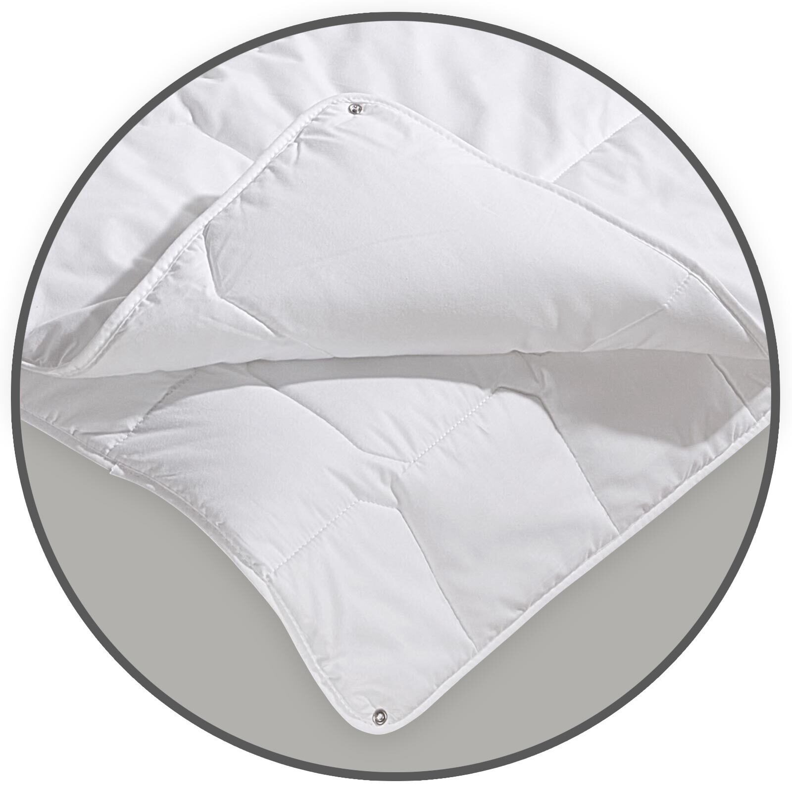 TRAUMSCHLAF Naturfaserbettdecke Veluna Vierjahreszeiten, Füllung: Bezug: 50% Lyocell, 50% Baumwolle, Füllung: 70% Lyocell, 30% Polyester, Bezug: Bezug: 50% Lyocell, 50% Baumwolle, Füllung: 70% Lyocell, 30% Polyester