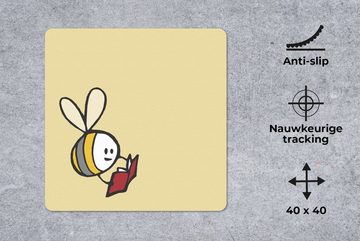 MuchoWow Gaming Mauspad Illustration einer Biene mit einem Buch (1-St), Mousepad mit Rutschfester Unterseite, Gaming, 40x40 cm, XXL, Großes