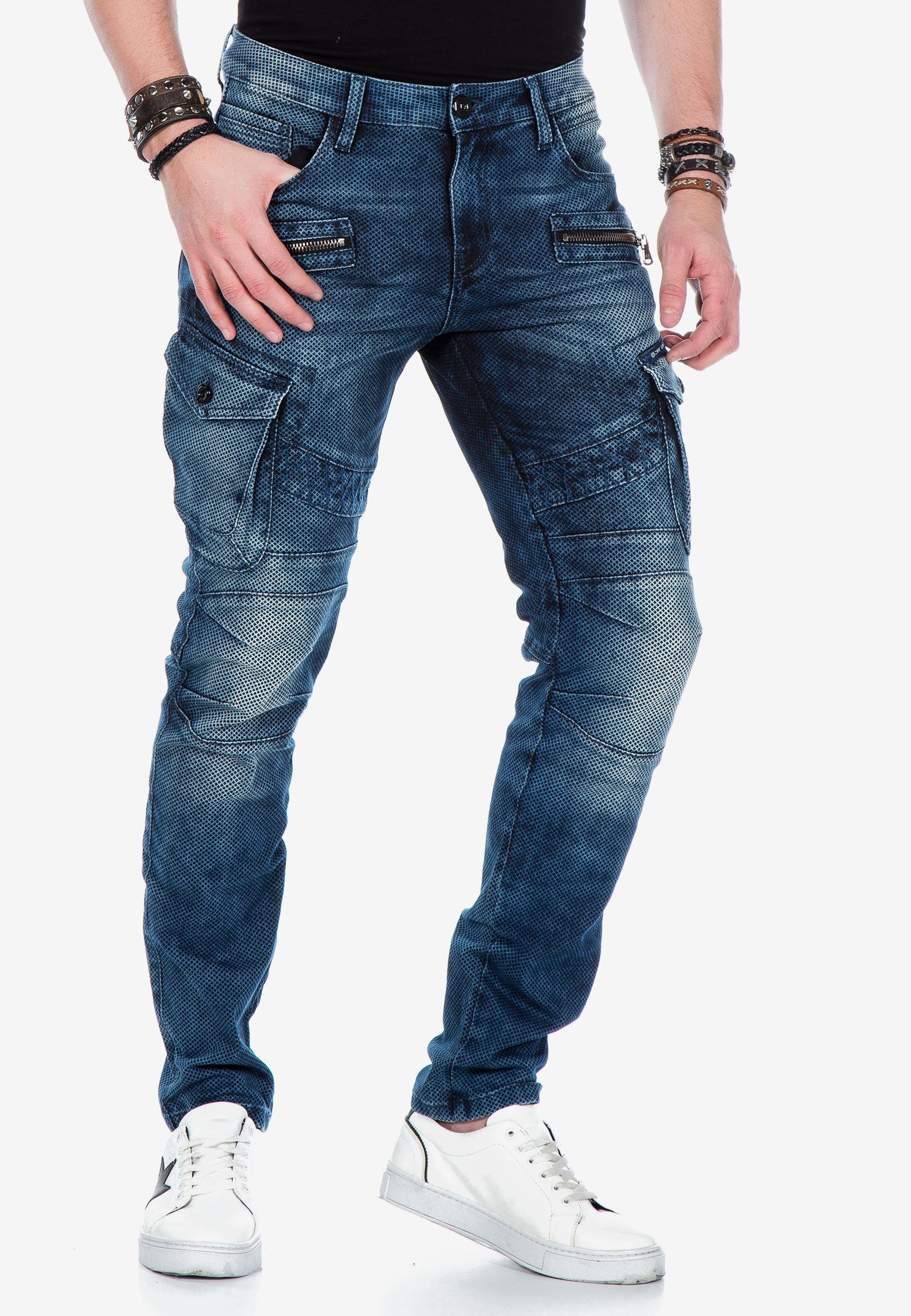 Bequeme coolen blau Cipo mit Jeans Baxx & Applikationen