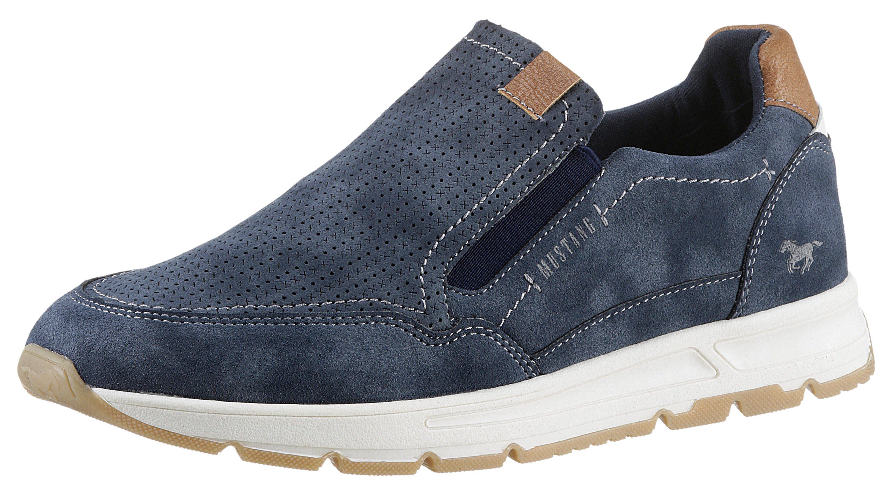 Mustang Shoes Slip-On Sneaker, Freizeitschuh, Slipper, Halbschuh in Bequemweite G (weit)