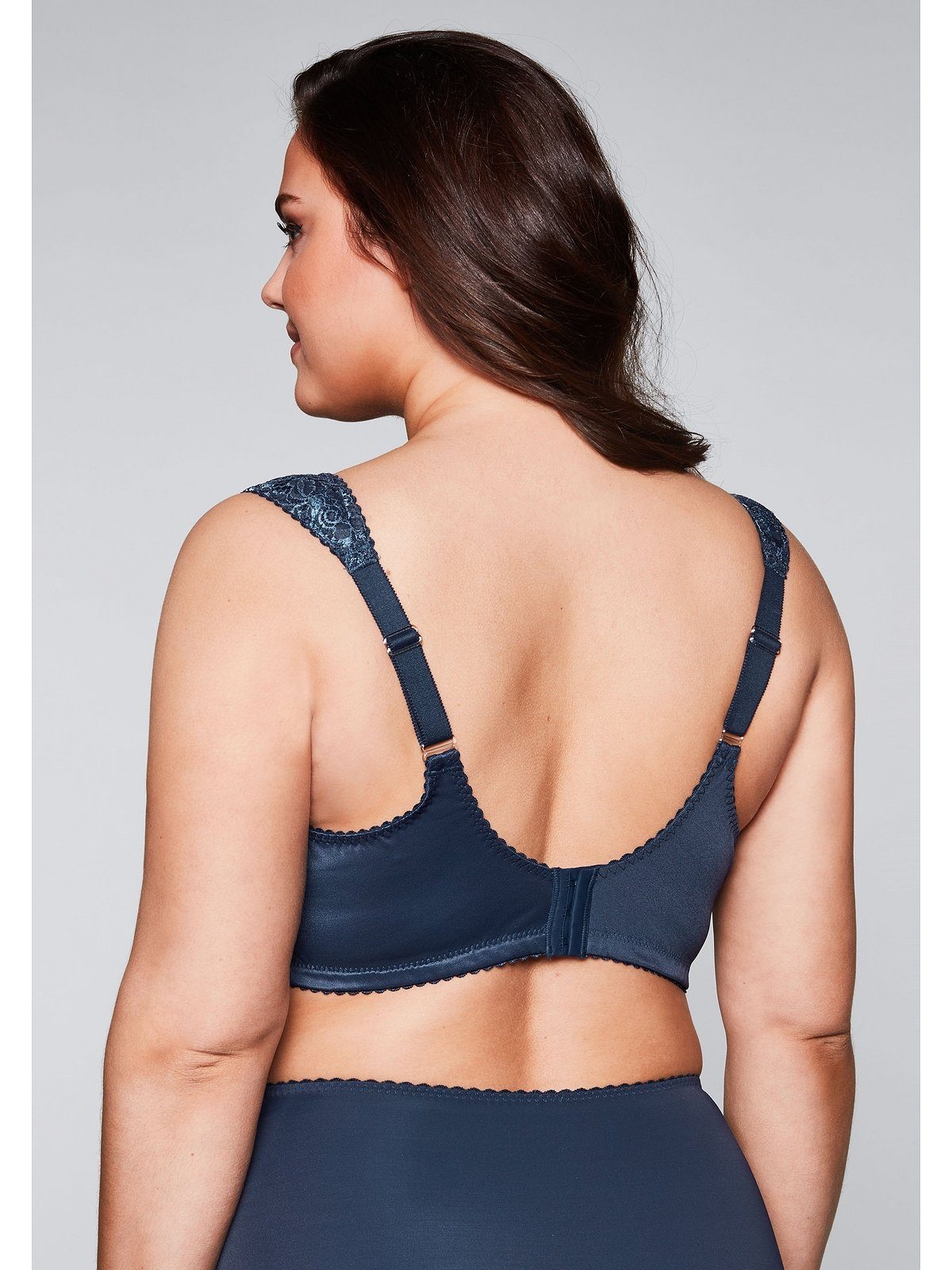 Sheego Bügelloser BH Große Größen mit wattierten Cups und Spitze