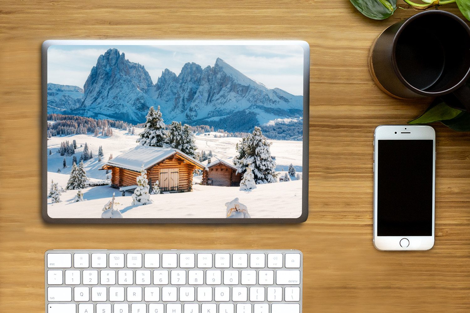 Thumbnail - MuchoWow Laptop-Aufkleber Winter - Hütte - Berge - Aussicht - Schnee, (1tlg), Laptop Folien Cover, Aufkleber, Sticker, S...
