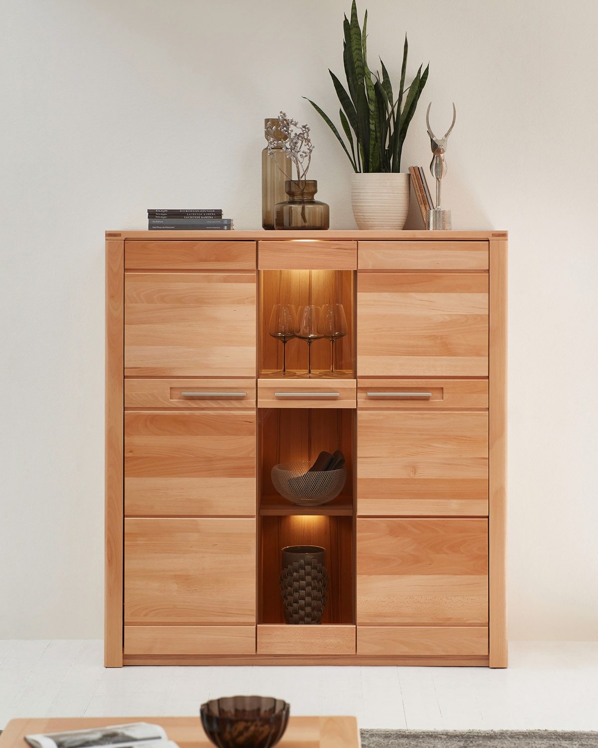 Innostyle Highboard NATURE ONE, Kernbuche teilmassiv, 2 Holztüren, 1 Glastür, Soft-Close, LED-Beleuchtung, B 127 x H 137 x T 40 cm