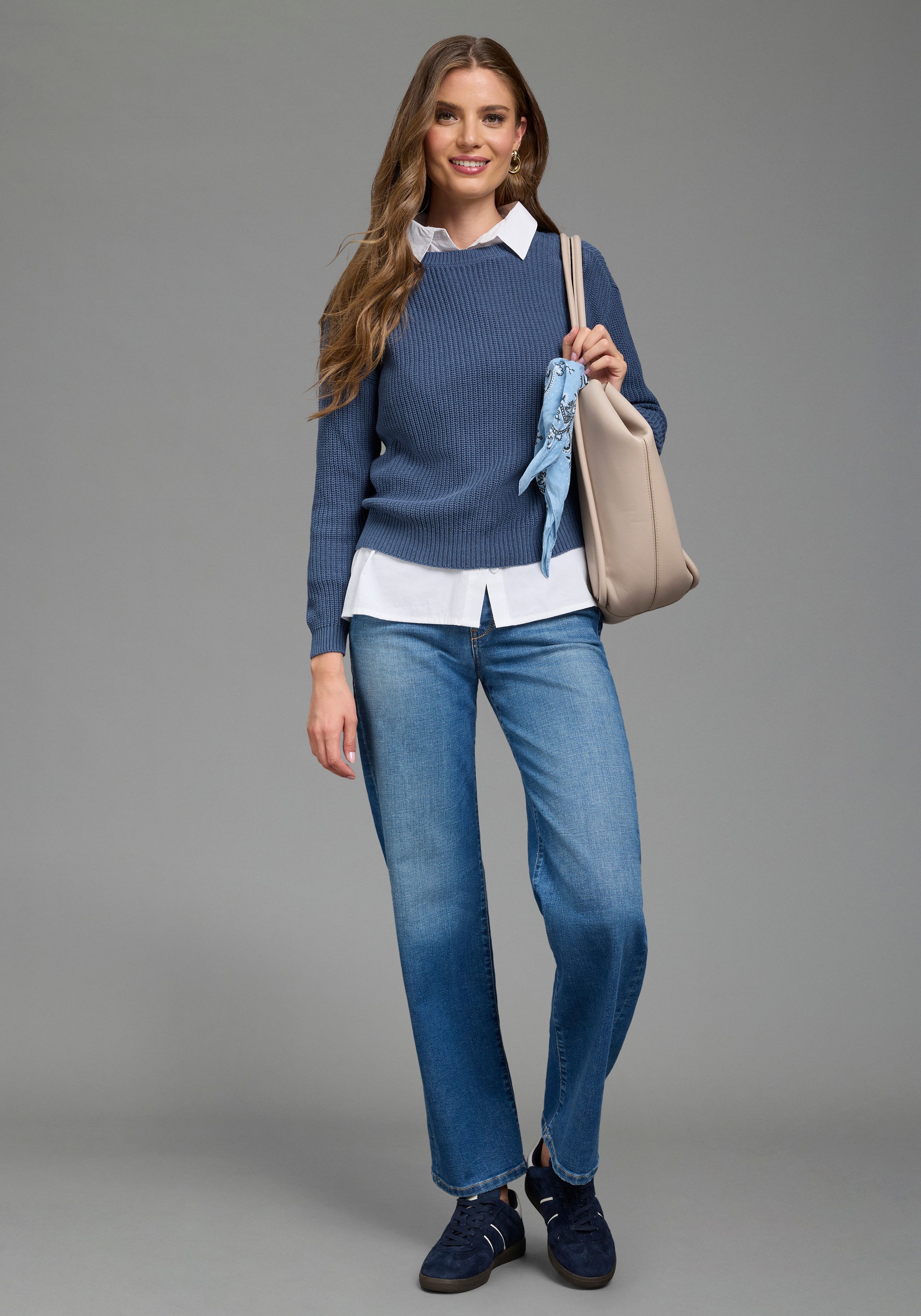 Zum Outfit 8