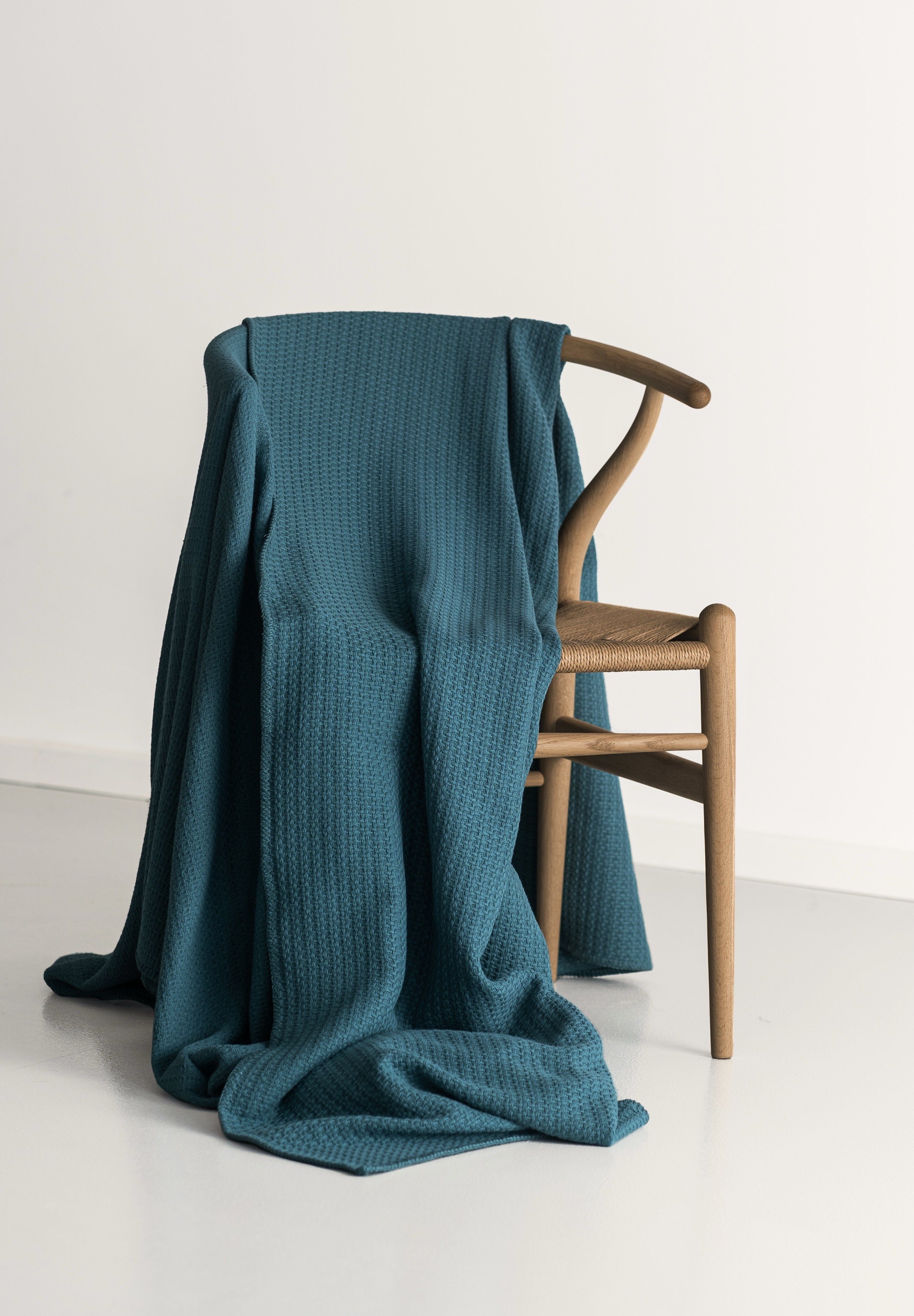 Wohndecke Cosy Occassion Oversize, Cradle Studio, Solarstrombetriebene, CO-2 neutral, Faire Arbeitsbedingungen in Europa