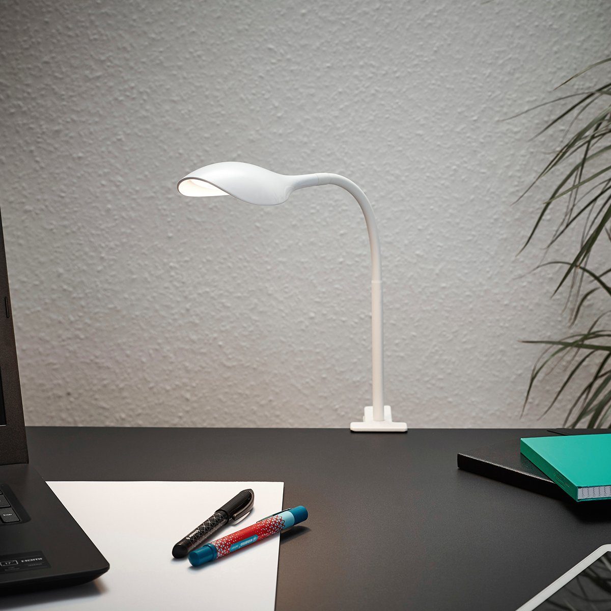 MeLiTec Tischleuchte LED mit Klemmfuß T161, LED fest integriert, warmweiß, modernes Design, Kopf flexibel, energiesparend, weiß