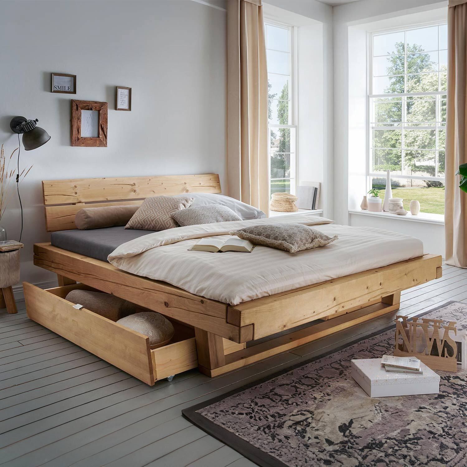 HOMELIV. Bettgestell HOMELIV. Balkenbett Barup 180x200 cm Fichte Massivholz mit Schubkasten