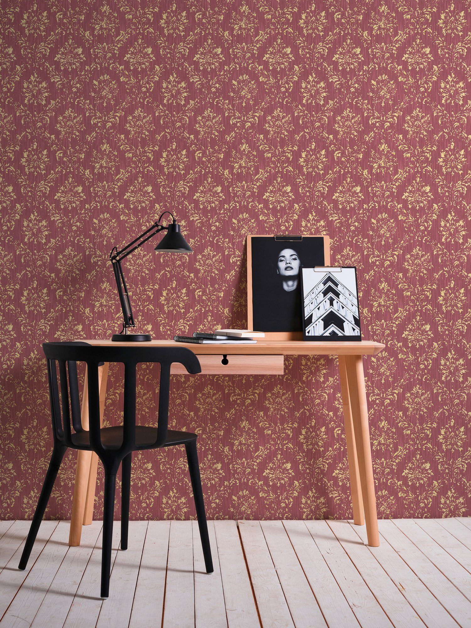 Architects Paper Textiltapete Tapete Barock rot/gold Barock, Metallic samtig, Ornament Silk, glänzend, matt