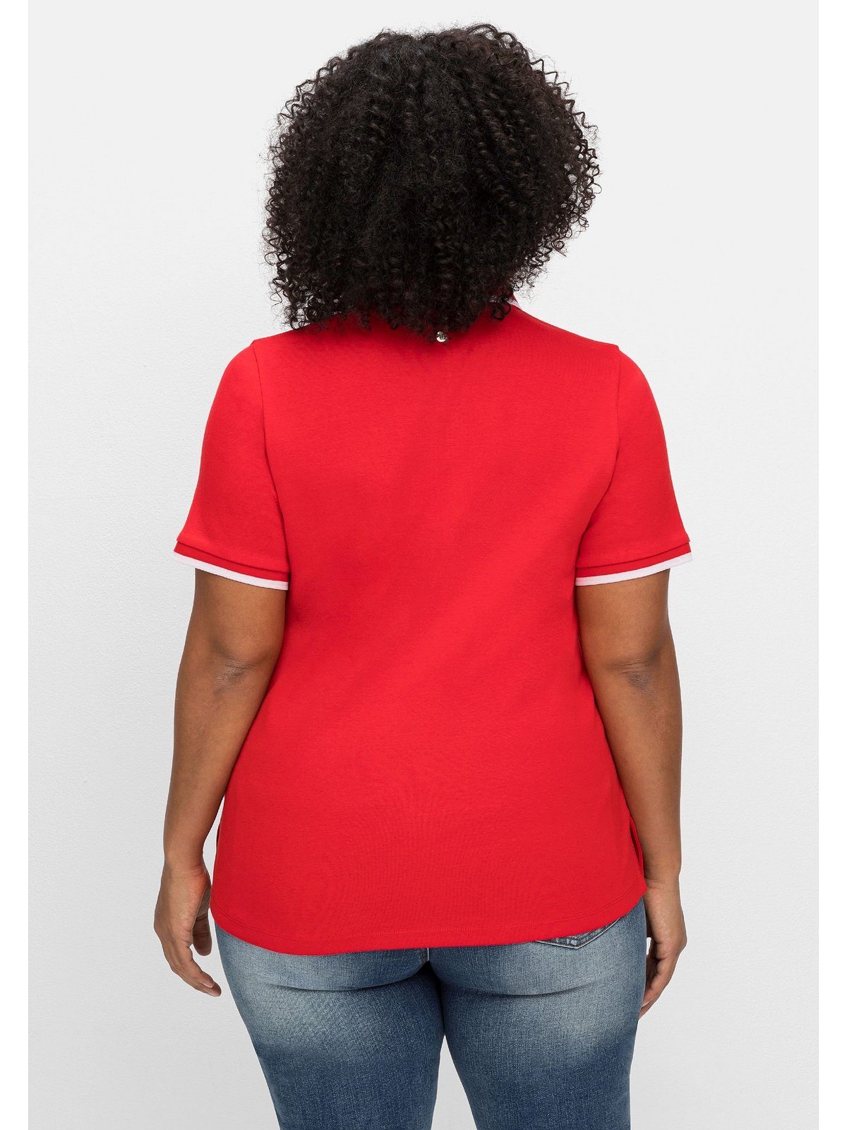 T-Shirt Sheego Größen Kontrastkanten, mit leicht Große tailliert