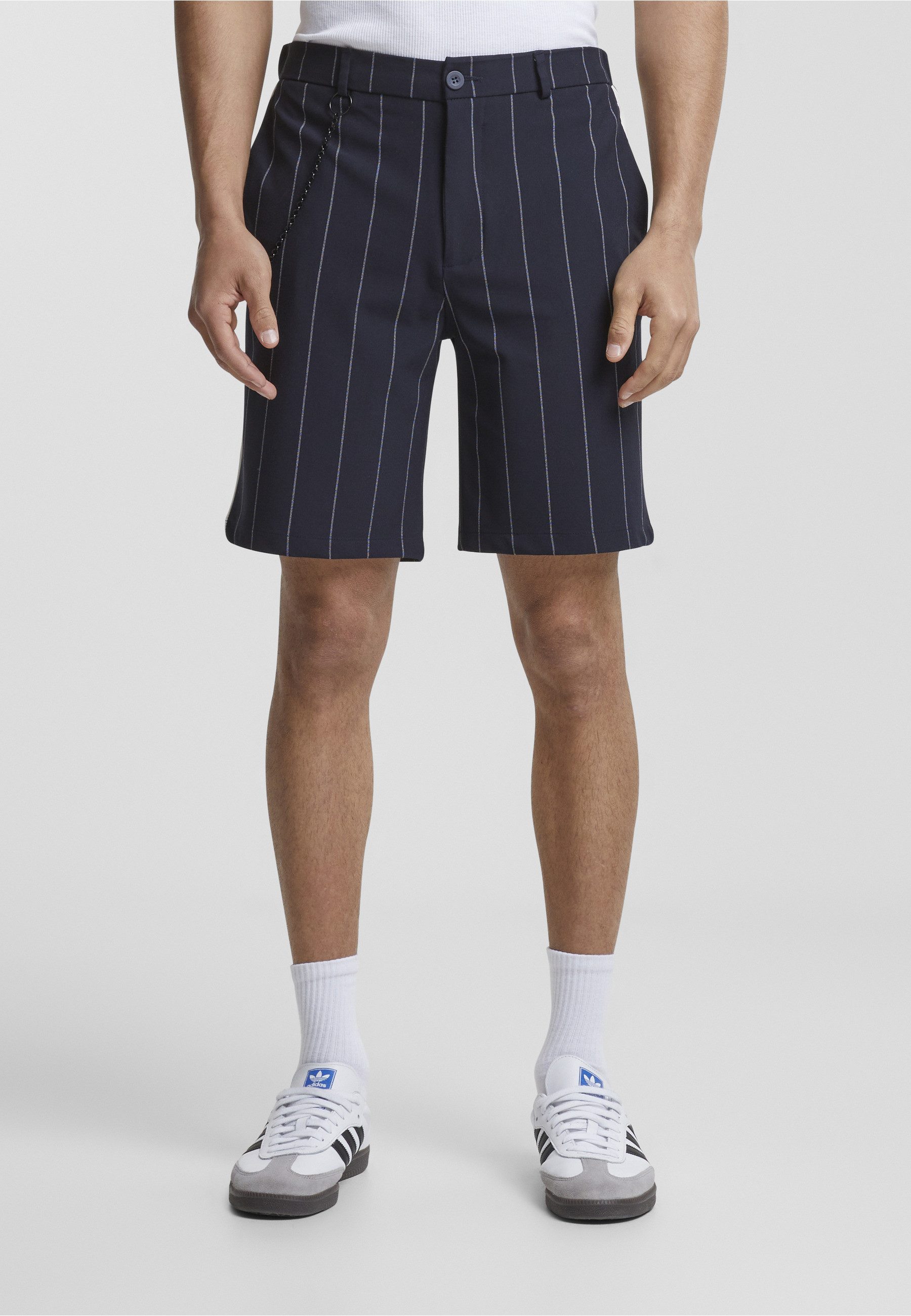 2Y Premium Sweatshorts 2Y Premium 2Y Wide Pinstripe Shorts (1-tlg)