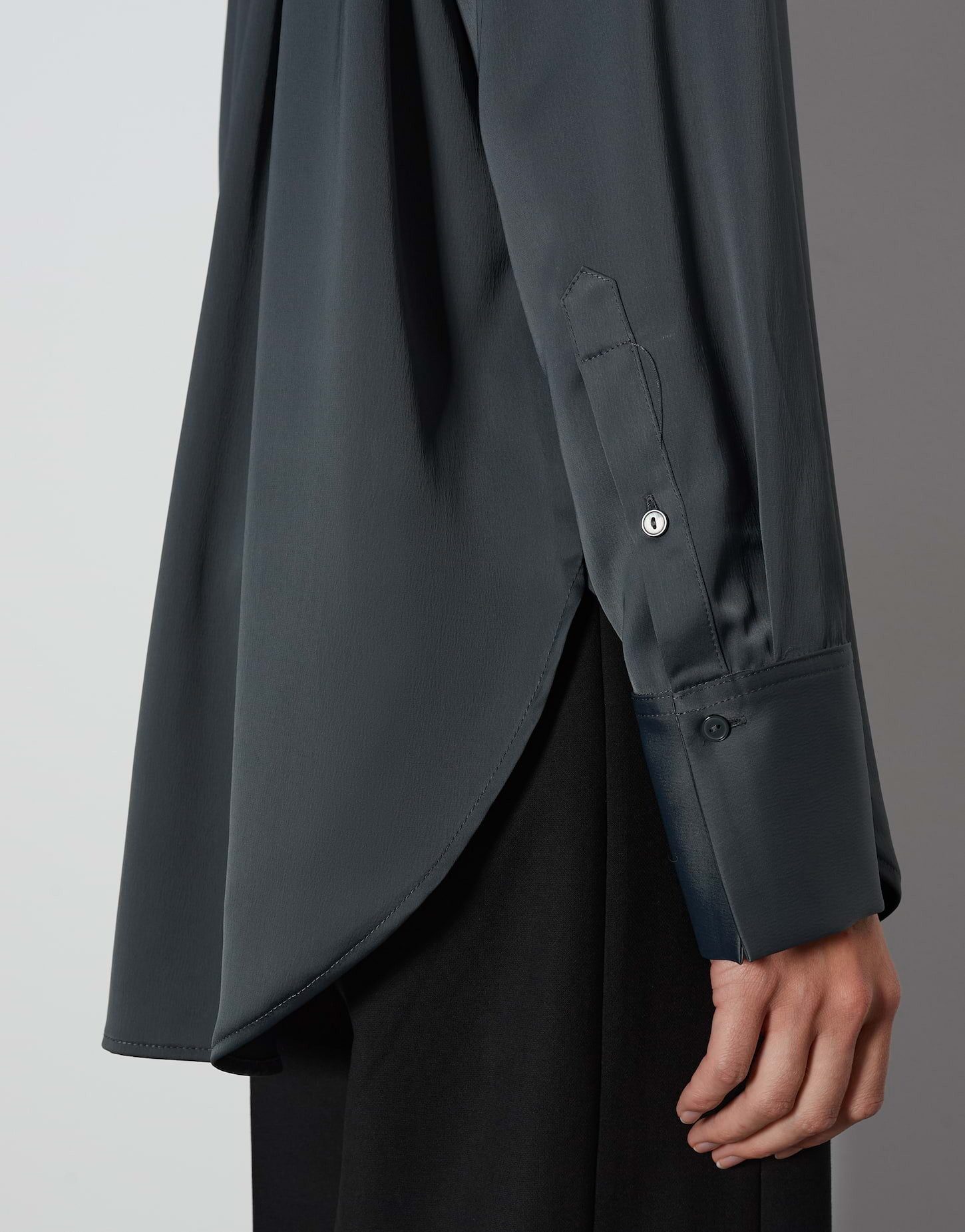 someday Satinbluse Satinbluse ZANZA Loose im Oversize Stil