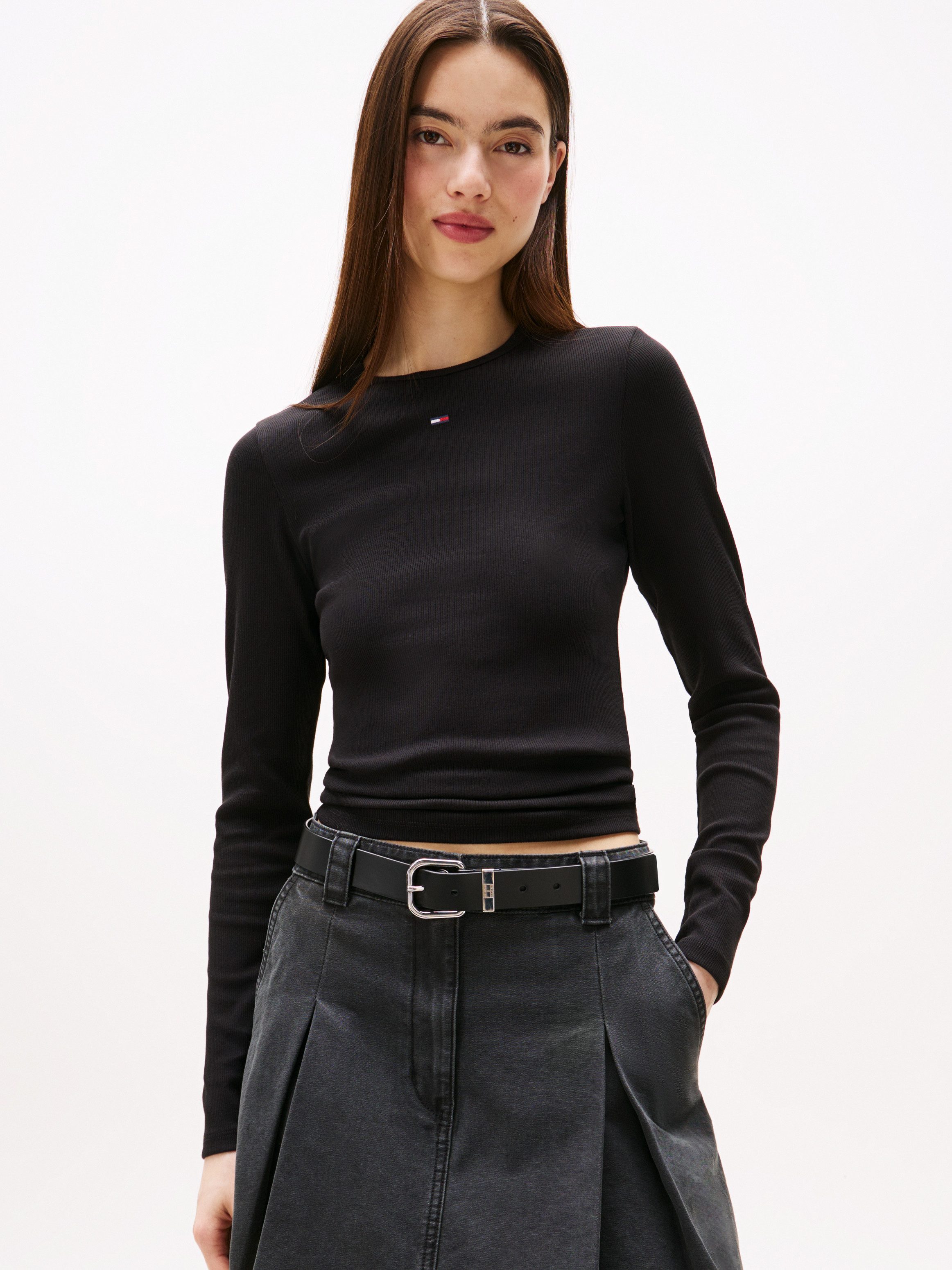 Tommy Jeans Langarmshirt TJW SLIM ESSENTIAL RIB LS mit Logostickerei günstig online kaufen