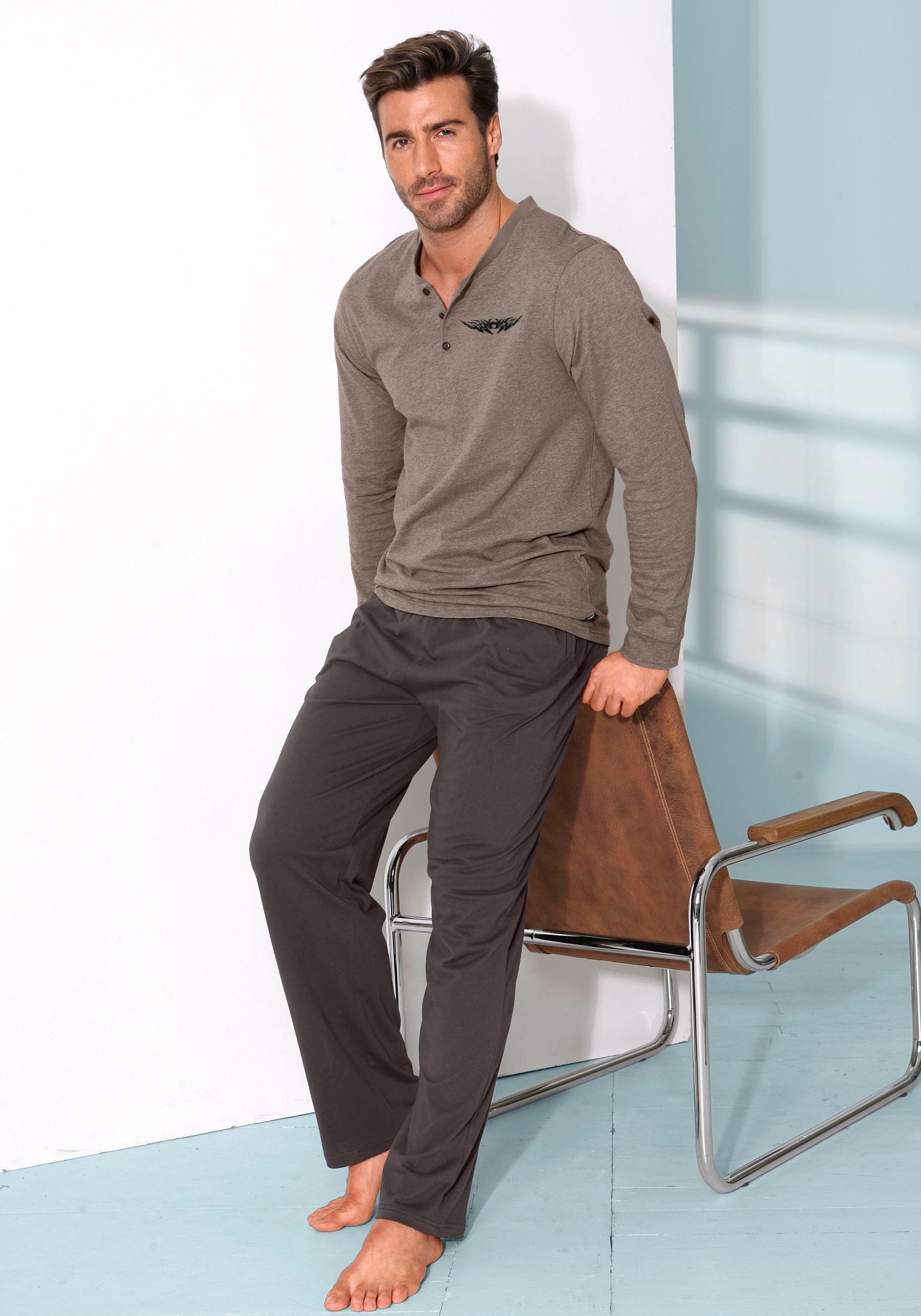 AUTHENTIC LE JOGGER Pyjama Schlafanzug für Herren (2 tlg., 1 Stück) mit Kno günstig online kaufen