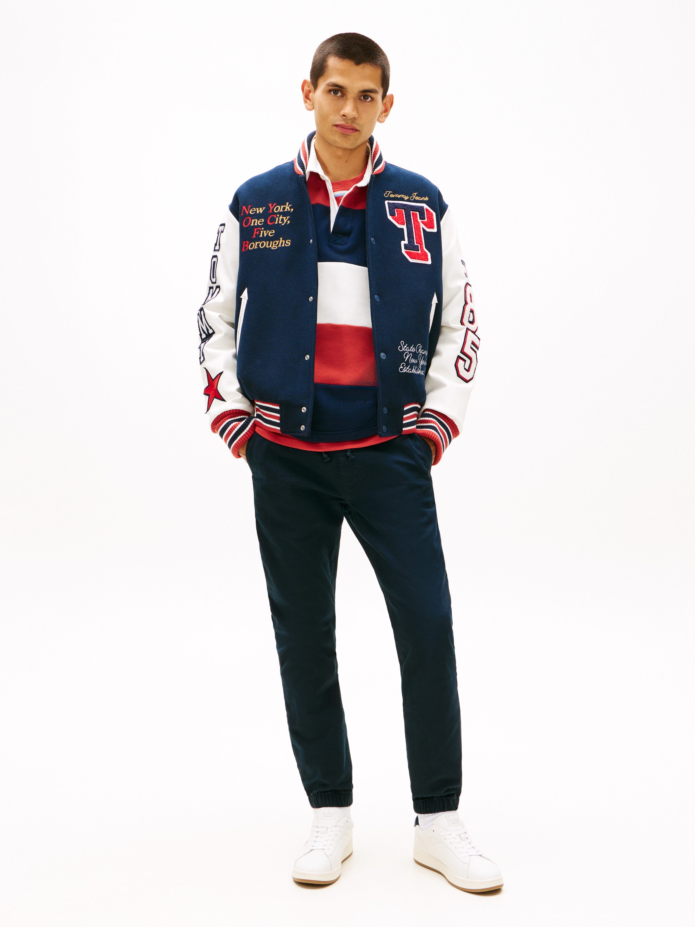 Tommy Jeans Jogger Pants TJM SCANTON COTTON CANVAS mit elastischem Bund