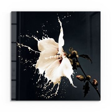 DEQORI Glasbild 'Milchige Blüte', 'Milchige Blüte', Glas Wandbild Bild schwebend modern