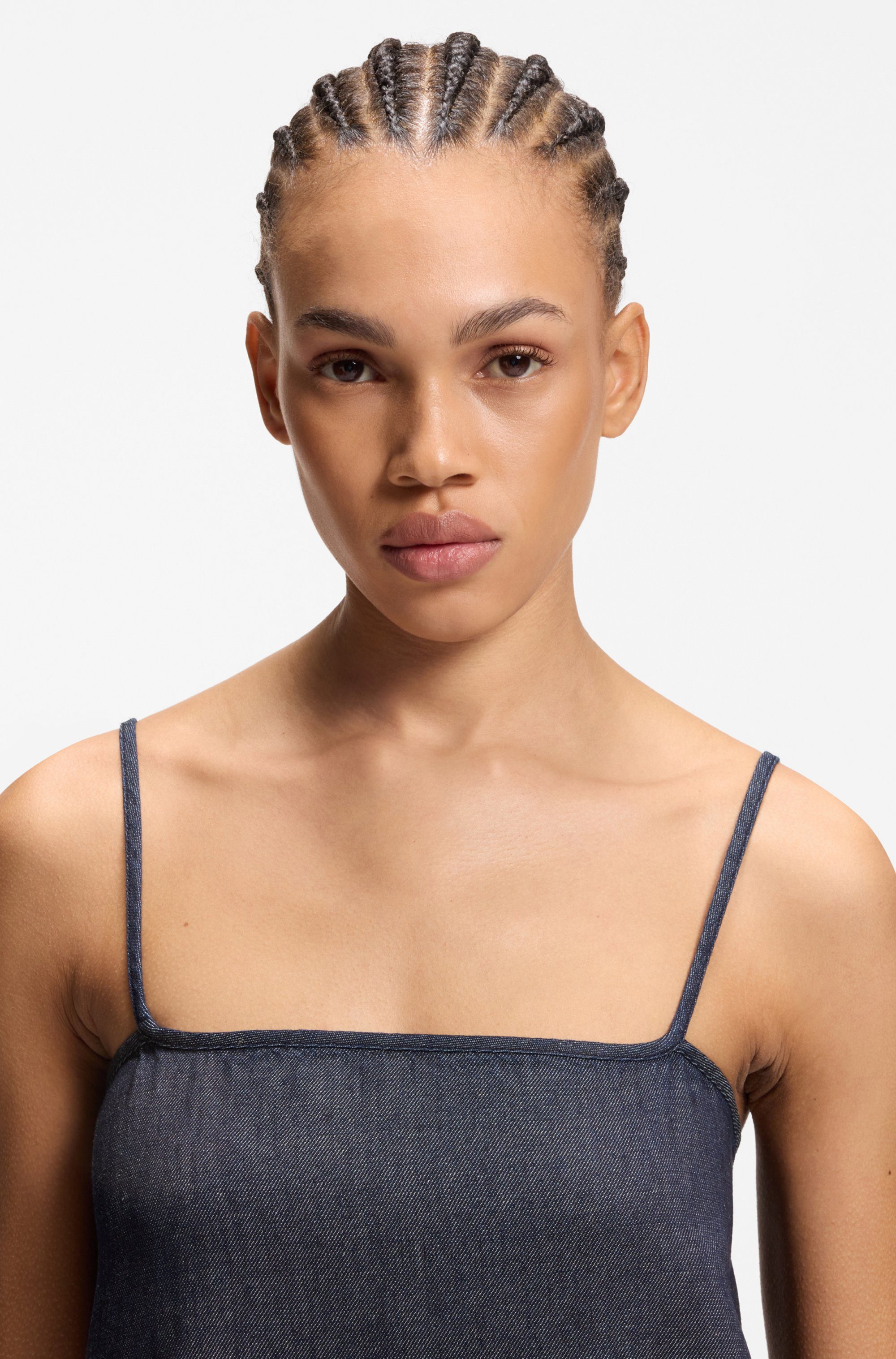 HUGO Minikleid Kabati im Denim-Look, abgesenkter Saum