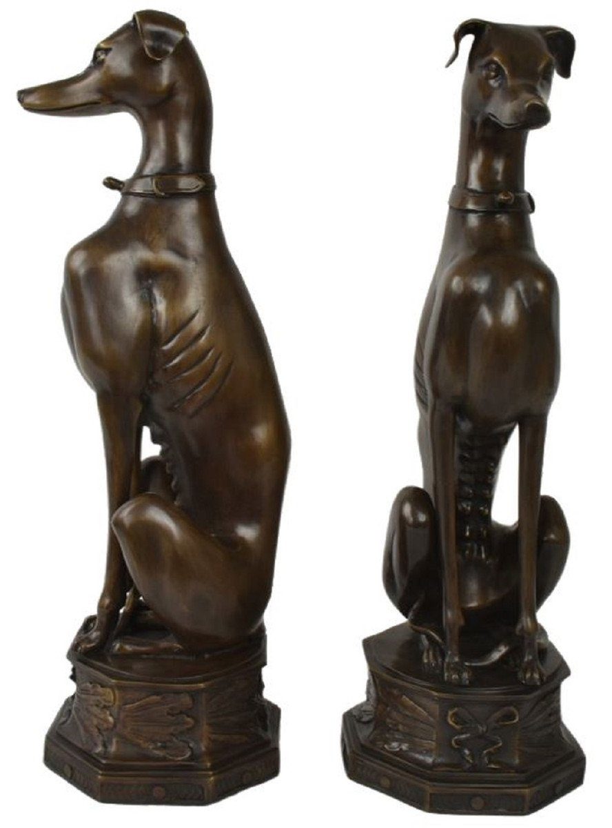 Casa Padrino Dekofigur Luxus Bronze Deko Skulpturen Hunde Bronzefarben 23 x 23 x H. 82 cm - Bronze Dekofiguren - Luxus Hotel & Restaurant Deko Accessoires | Dekofiguren