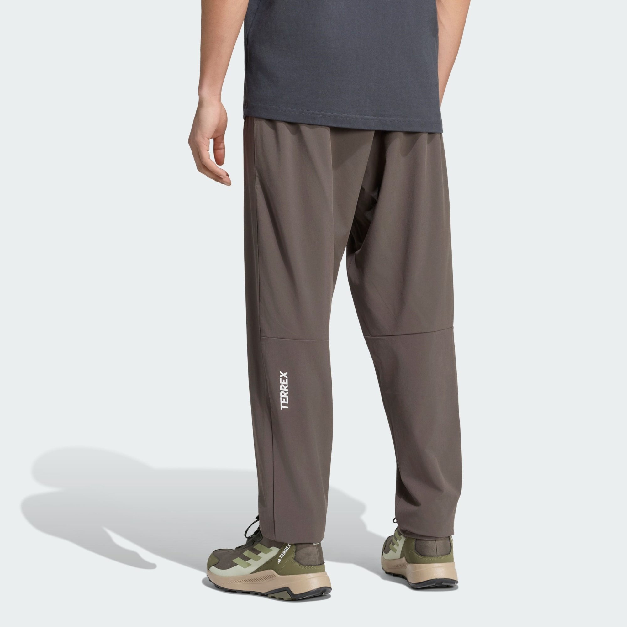 adidas TERREX Trainingshose TERREX MULTI ESSENTIALS STRETCH HOSE (1-tlg)