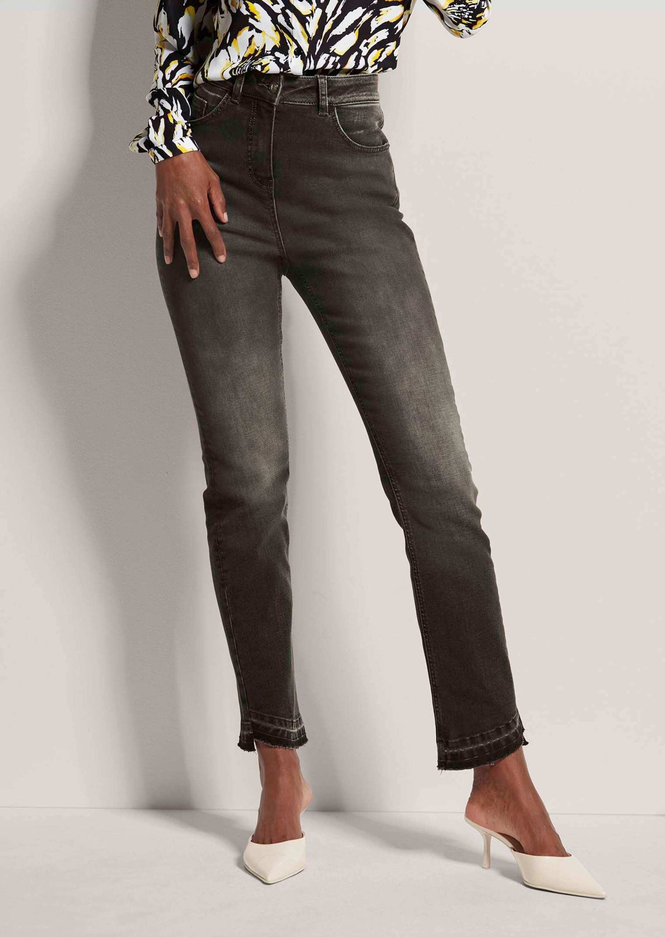 Gerade Jeans 5-Pocket-Jeans mit schrägen Saumkanten