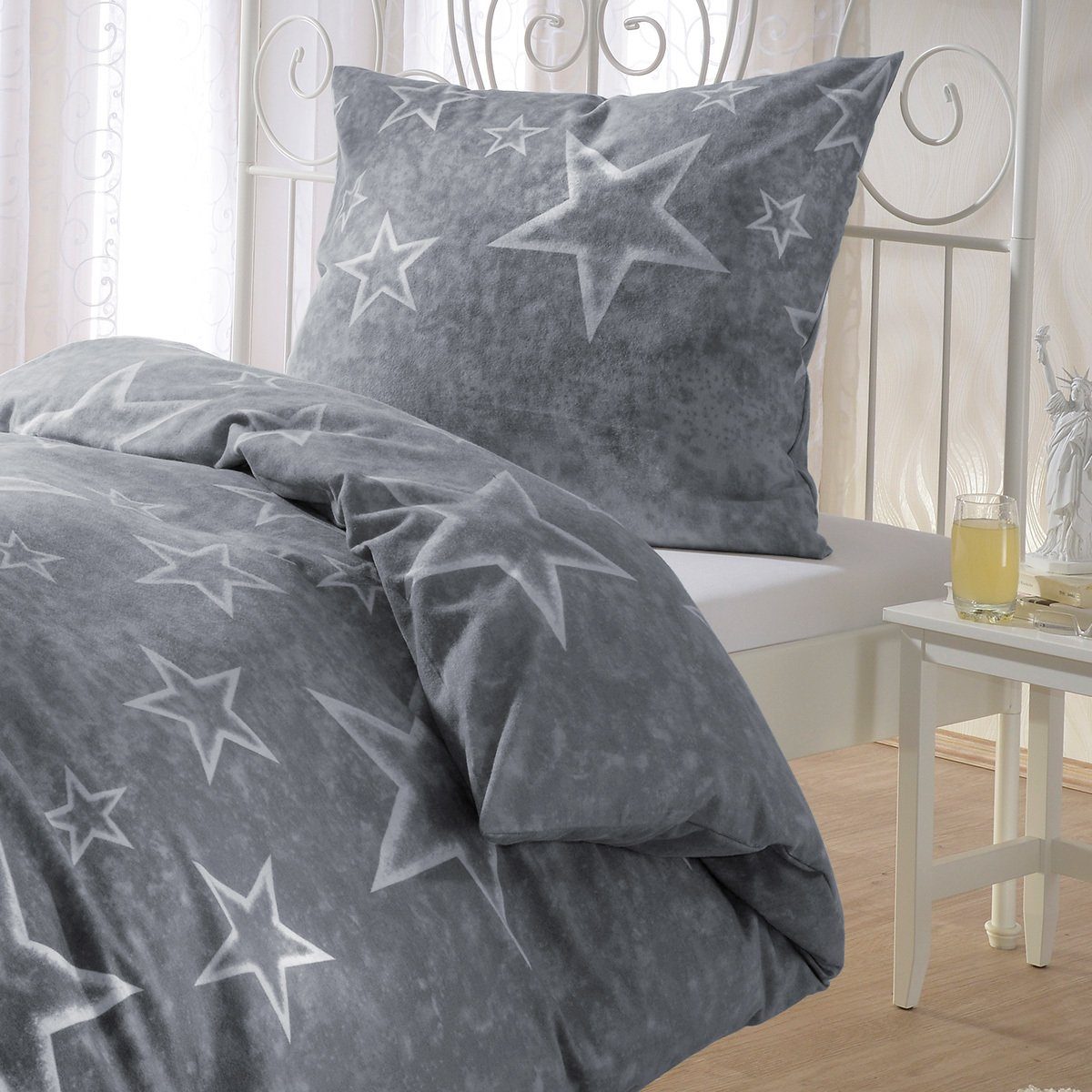 BETTWARENSHOP Bettwäsche Anthrazit-Sterne, Biber, 2 teilig, warmer weicher günstig online kaufen