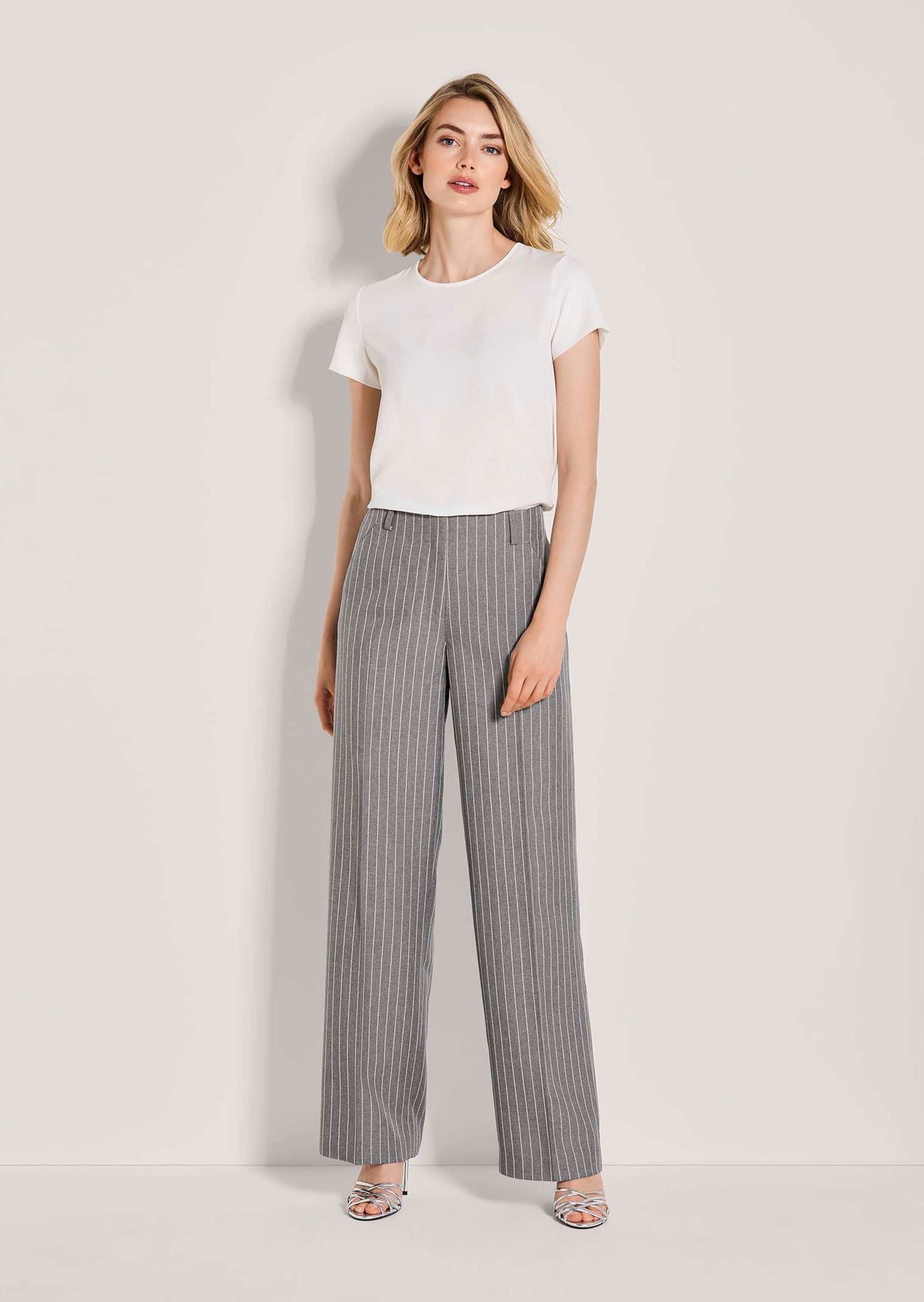 Stoffhose Bügelfaltenhose mit Nadelstreifen