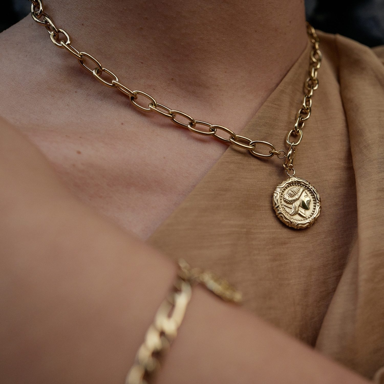 Noelani Edelstahlkette Noelani Kette mit Anhänger (Kette mit Anhänger, 1-tlg., Kette mit Anhänger)