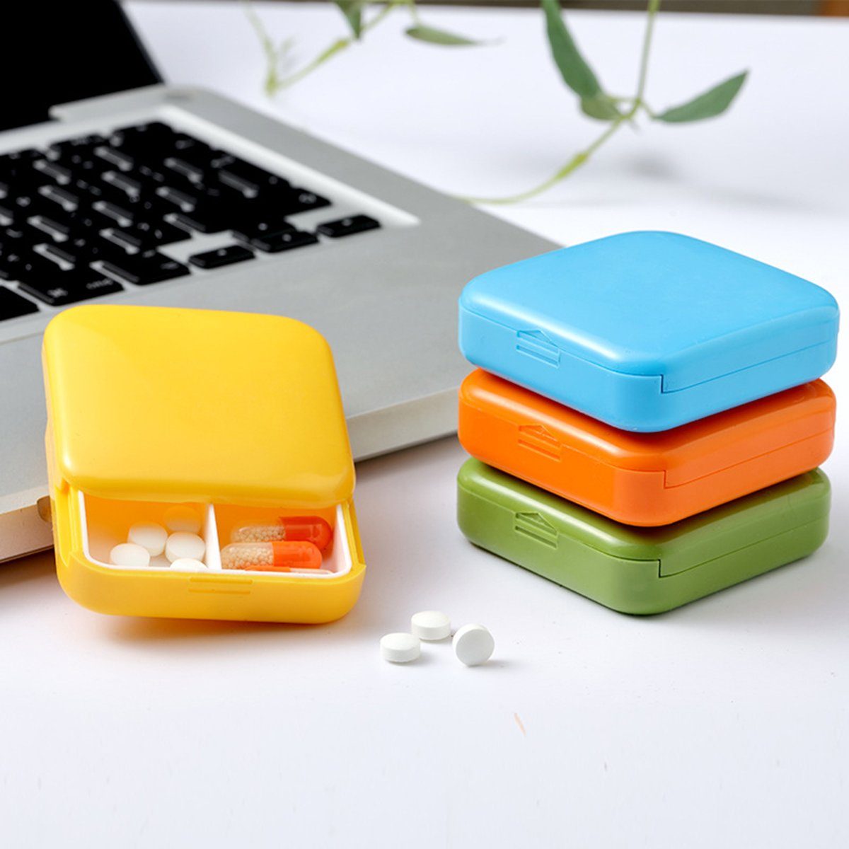 CTGtree Klein,Pillendose Medizinschrank Klein Stück Tablettenbox (4-St) Für 4 Unterwegs