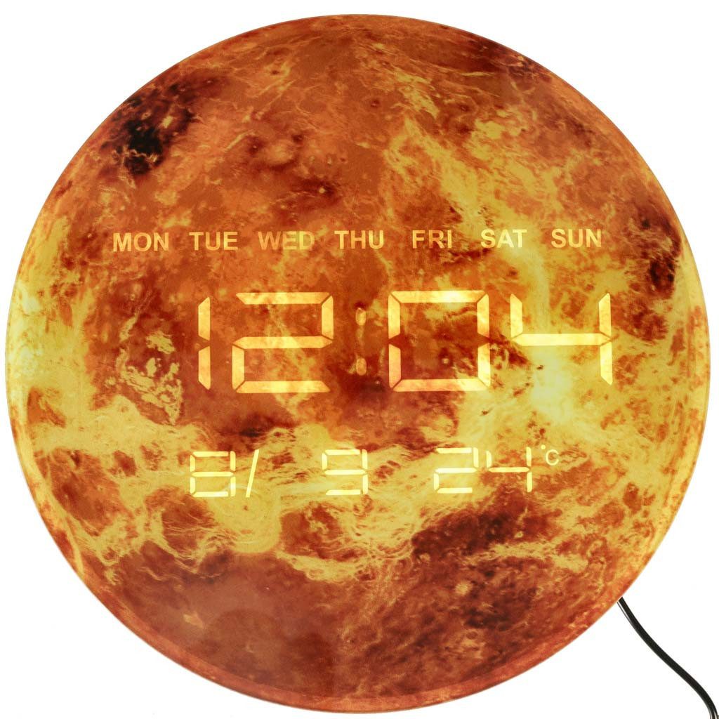 Ikonka Wanduhr Wanduhr LED digital 32 cm Datum Temperatur Anzeige Planet Design (LED Anzeige Datum Temperatur 32 cm Planet Motiv Netzbetrieb innen)