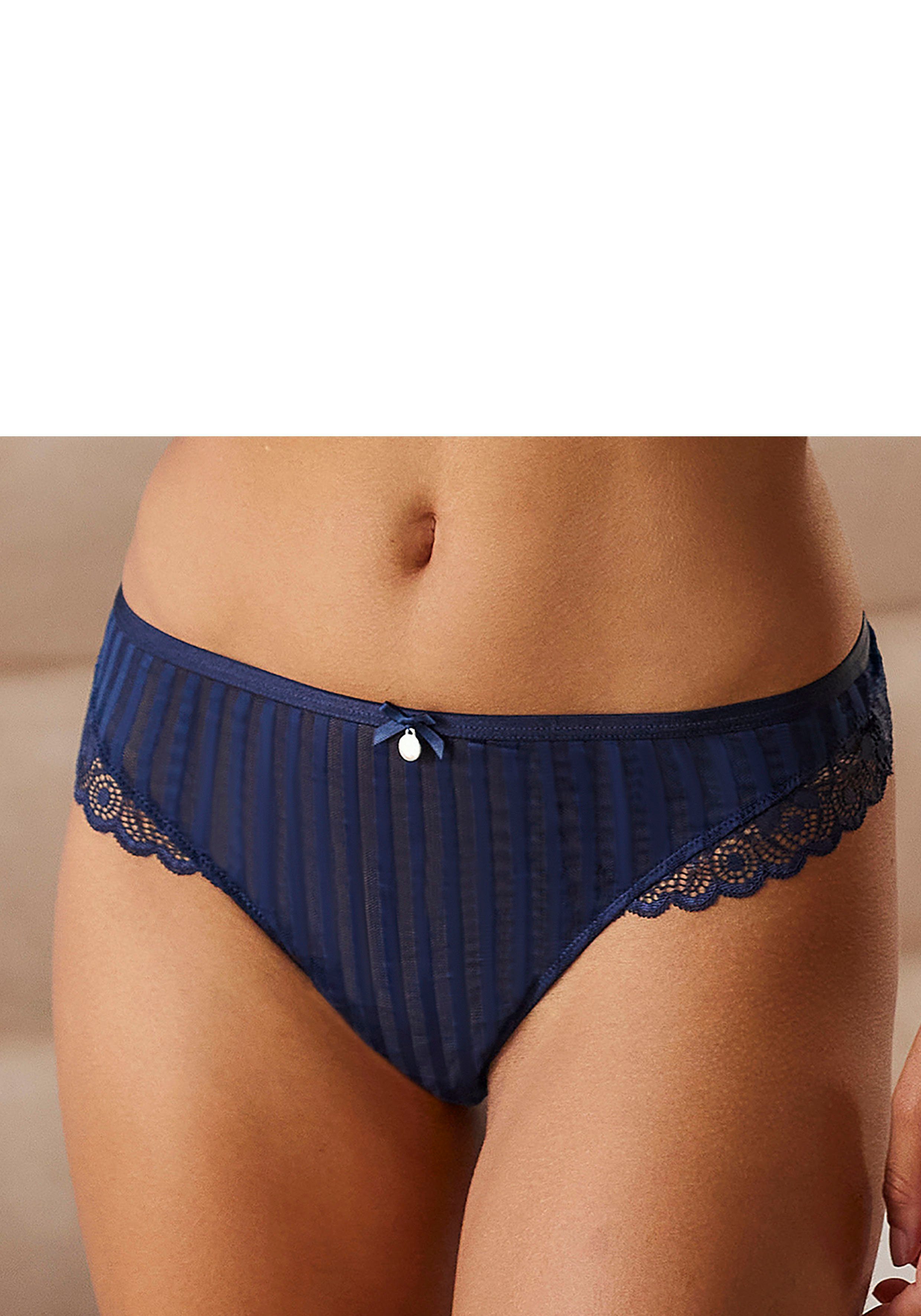 String Amelie