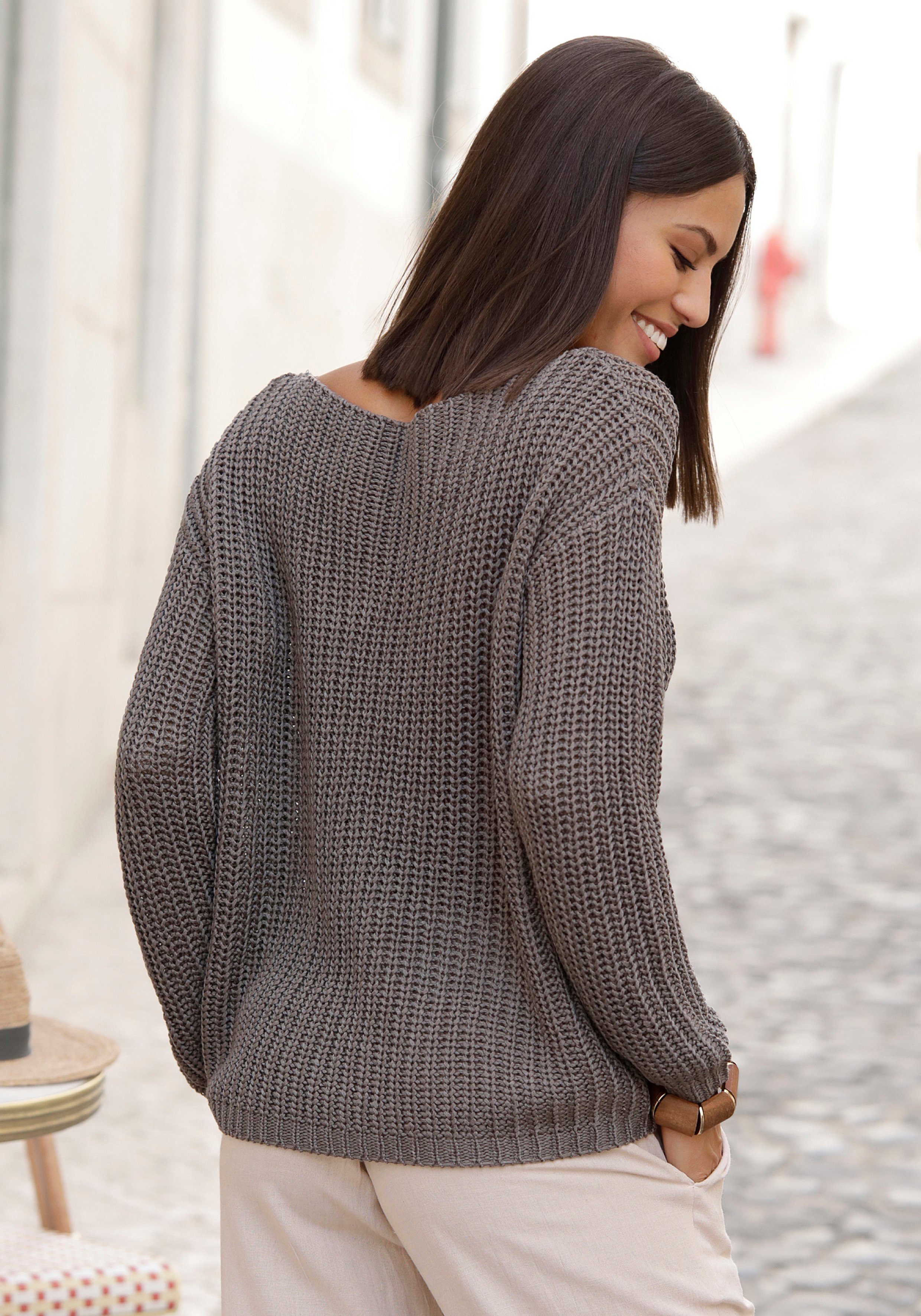 LASCANA Rundhalspullover aus weichem Grobstrick, lockerer Strickpullover, Damenpullover