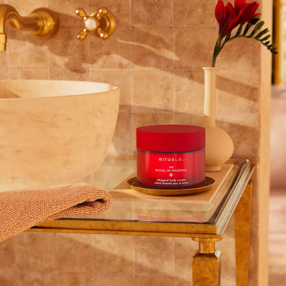 Rituals Körpercreme Ayurveda Whipped Body Cream – 220 ml, Glas, 1-tlg., Whipped Body Cream – 48 h Feuchtigkeit, Pflegekomplex, Nachfüllbar
