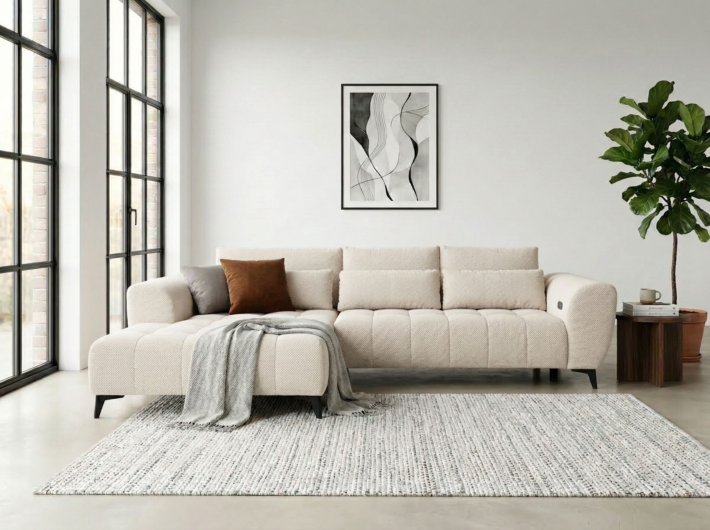WERK2 Ecksofa Garay, XXL-Liegefläche: elektrisch ausziehbar auf ca. 228×126 cm, Luxus in Übergröße: XXL-Liegefläche, Komfort-Ottomane & stilvolle Füße